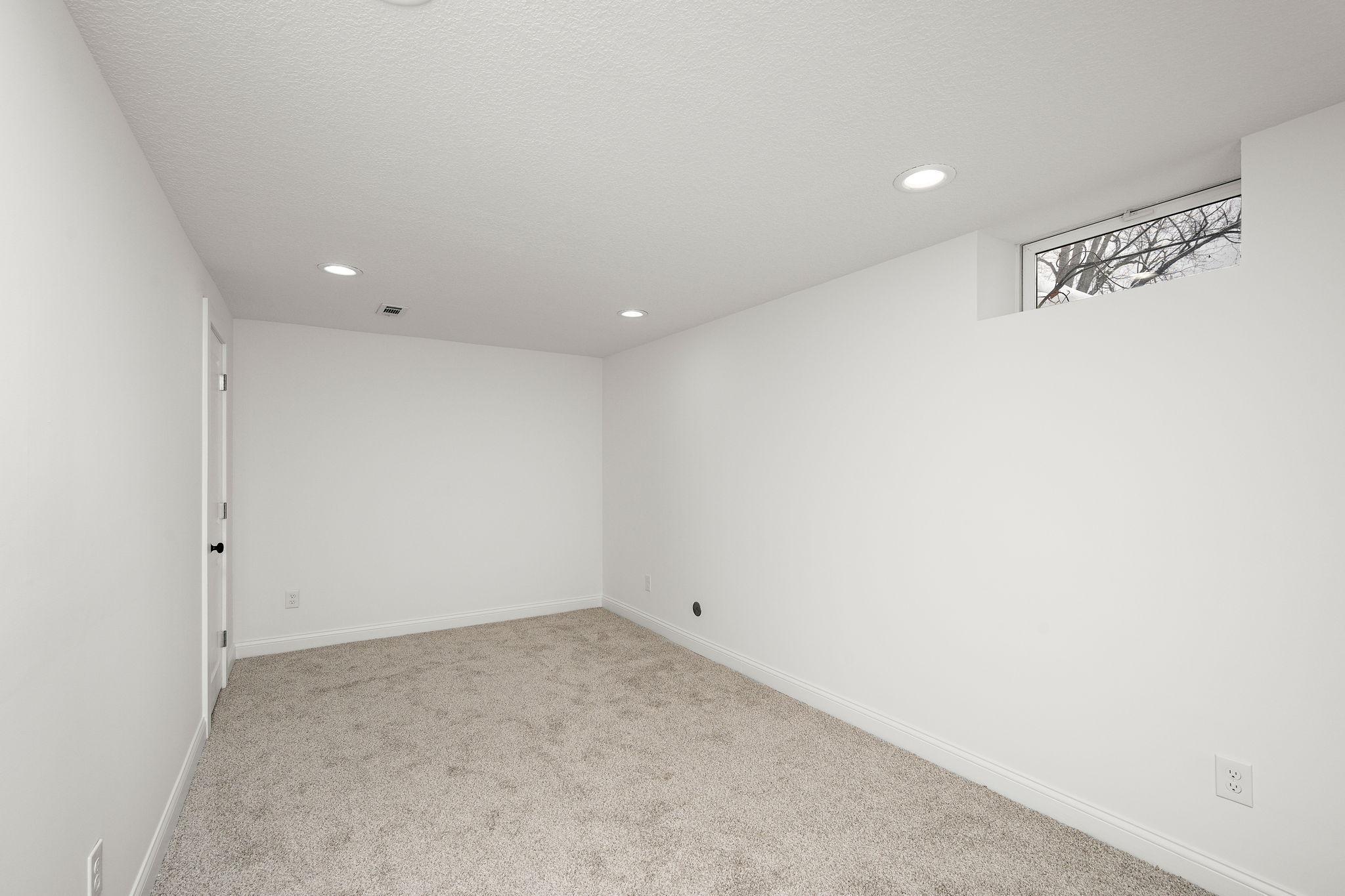 View of Residential at 1756 Saunders Avenue, Saint Paul MN 55116, Saint Paul (18 of 29) - Mike Wilen | Minnesota Team Real Estate