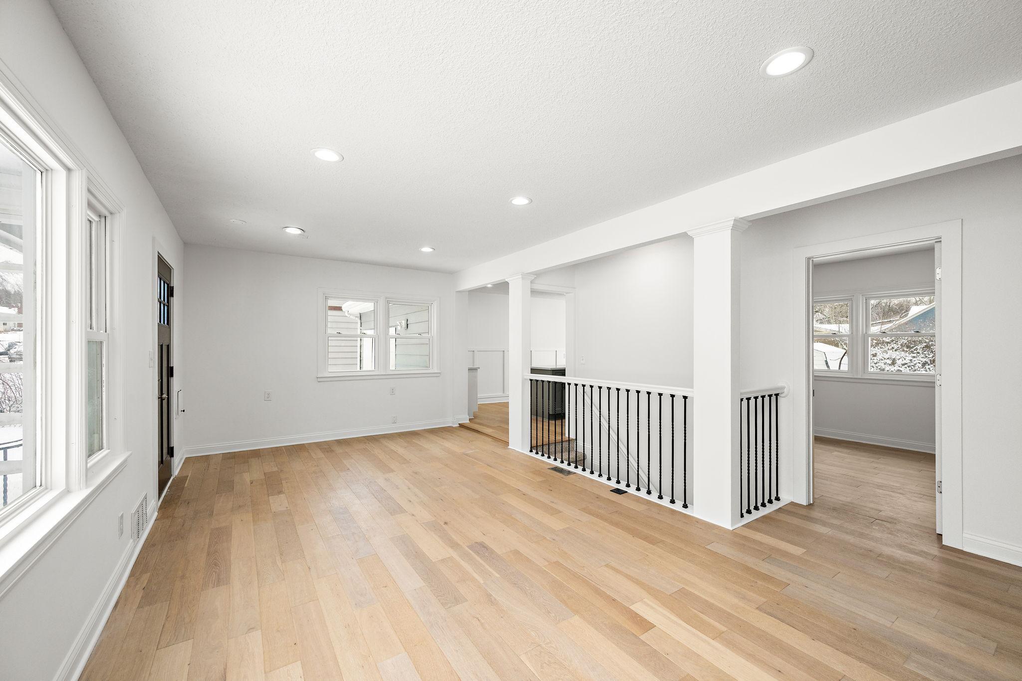 View of Residential at 1756 Saunders Avenue, Saint Paul MN 55116, Saint Paul (6 of 29) - Mike Wilen | Minnesota Team Real Estate