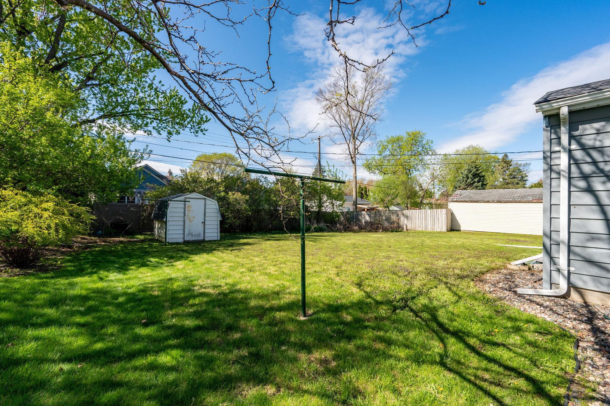 View of Residential at 1756 Saunders Avenue, Saint Paul MN 55116, Saint Paul (28 of 29) - Mike Wilen | Minnesota Team Real Estate