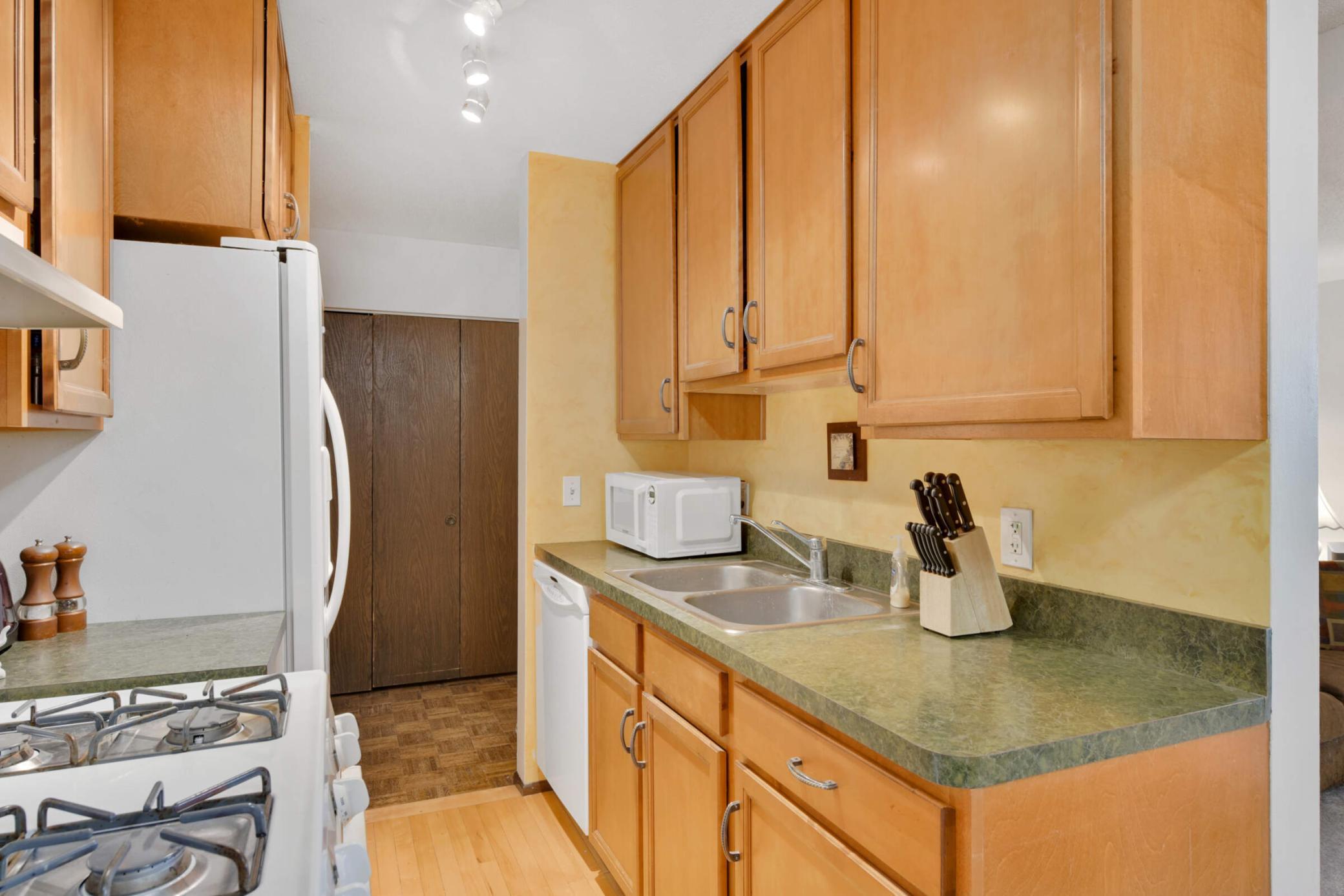 View of Residential at 4201 Lakeside Avenue #113, Brooklyn Center MN 55429, Brooklyn Center (15 of 35) - Mike Wilen | Minnesota Team Real Estate