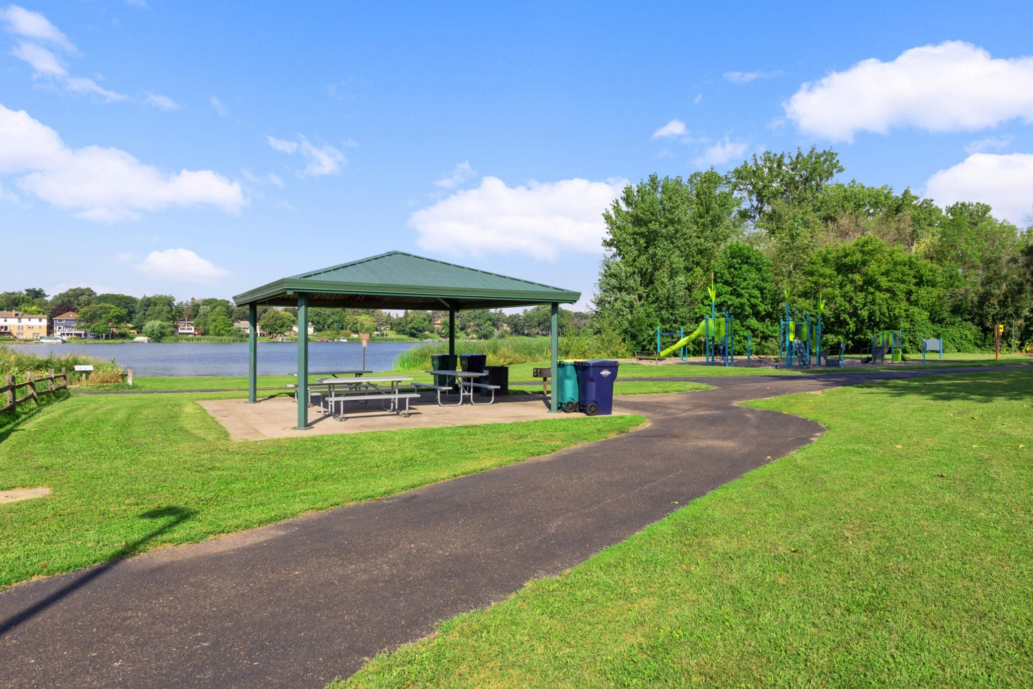 View of Residential at 4201 Lakeside Avenue #113, Brooklyn Center MN 55429, Brooklyn Center (31 of 35) - Mike Wilen | Minnesota Team Real Estate