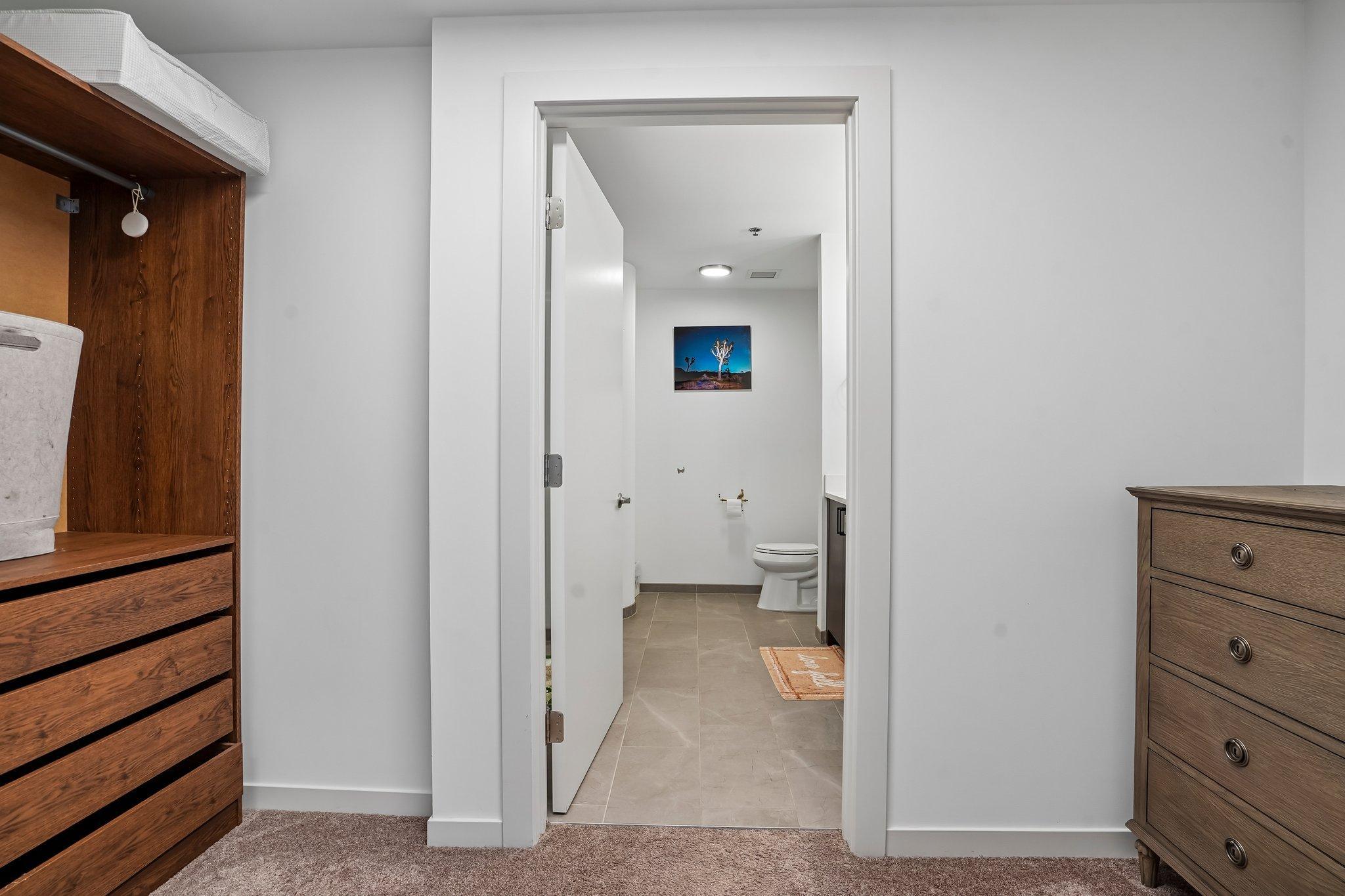 View of Residential at 1240 2nd Street #622, Minneapolis MN 55415, Minneapolis (14 of 39) - Mike Wilen | Minnesota Team Real Estate