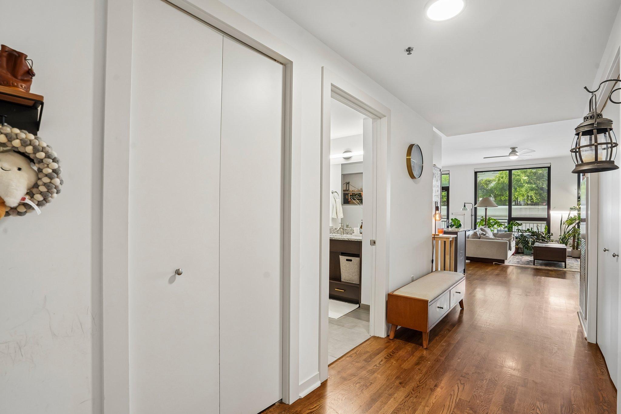 View of Residential at 1240 2nd Street #622, Minneapolis MN 55415, Minneapolis (17 of 39) - Mike Wilen | Minnesota Team Real Estate