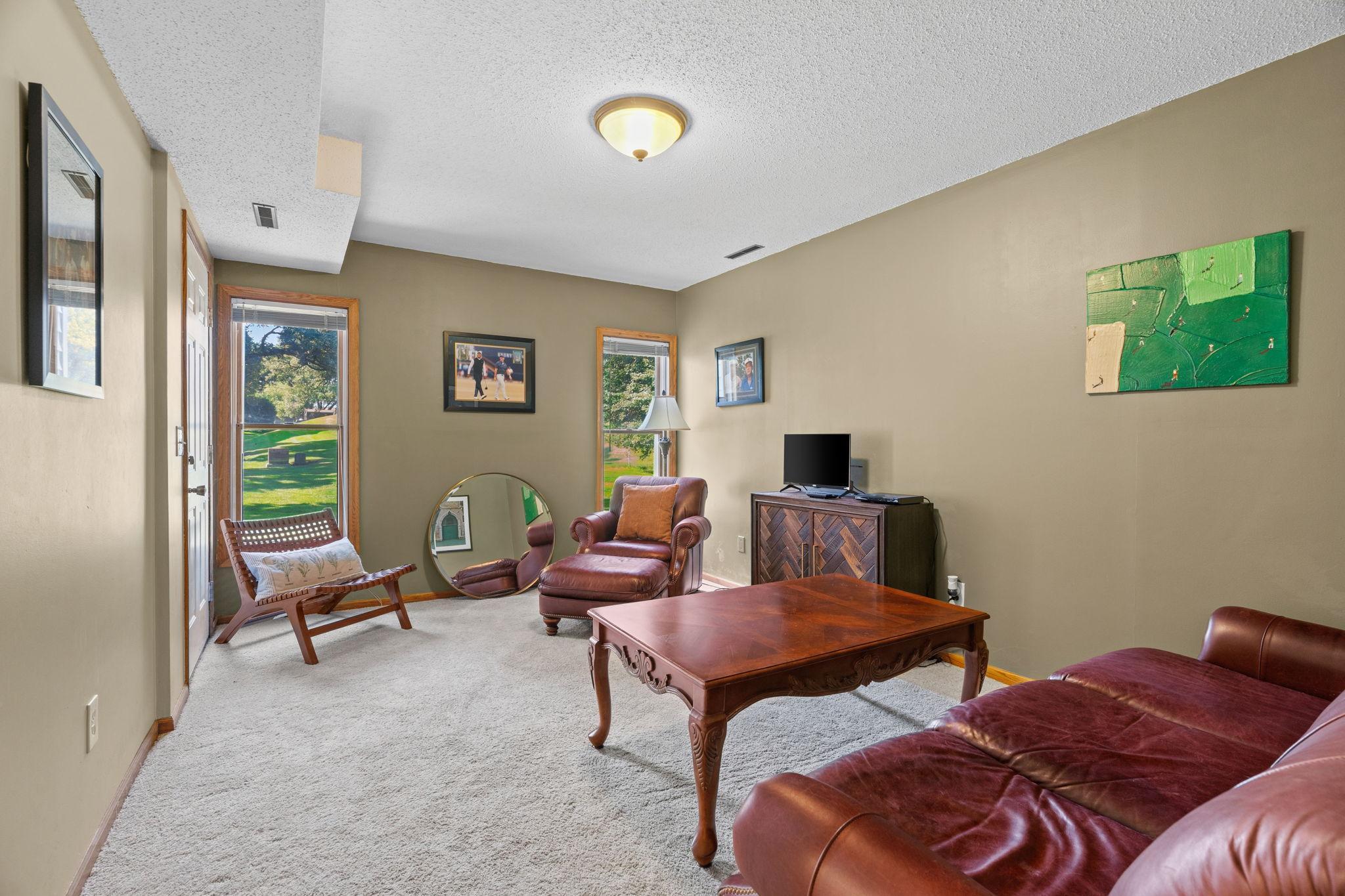View of Residential at 14309 Bedford Drive, Eden Prairie MN 55346, Eden Prairie (23 of 31) - Mike Wilen | Minnesota Team Real Estate