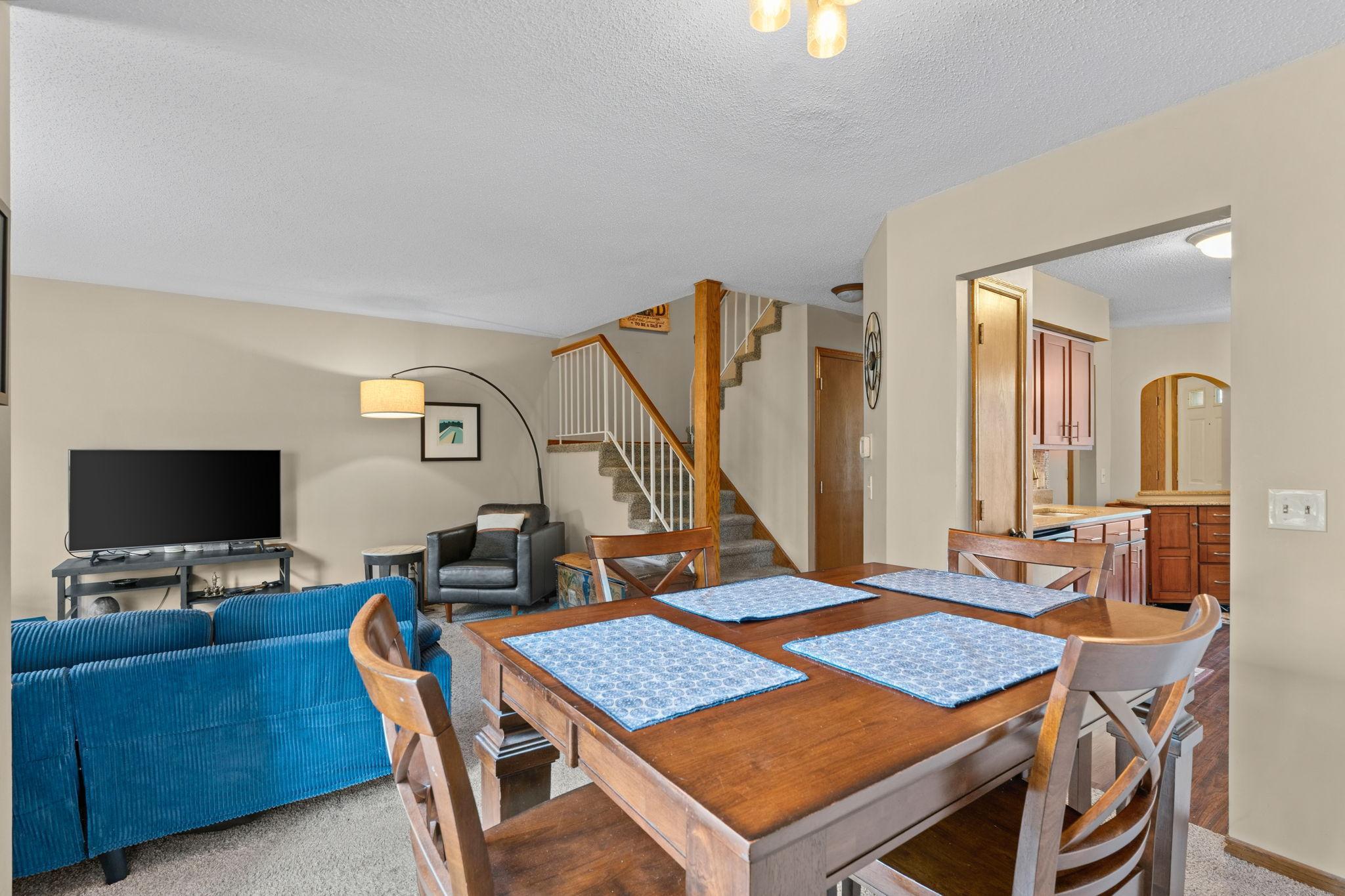 View of Residential at 14309 Bedford Drive, Eden Prairie MN 55346, Eden Prairie (8 of 31) - Mike Wilen | Minnesota Team Real Estate
