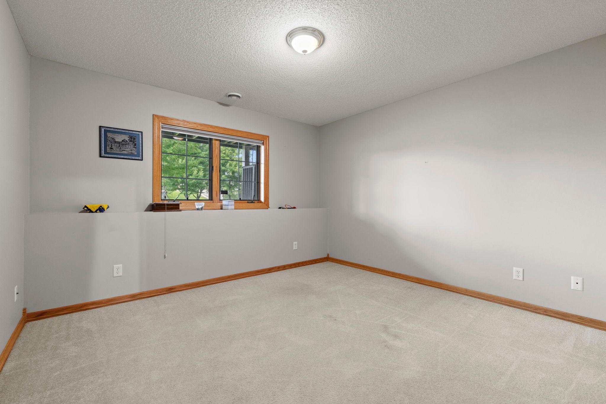 View of Residential at 6228 Creekview Lane, Brooklyn Park MN 55443, Brooklyn Park (56 of 79) - Mike Wilen | Minnesota Team Real Estate
