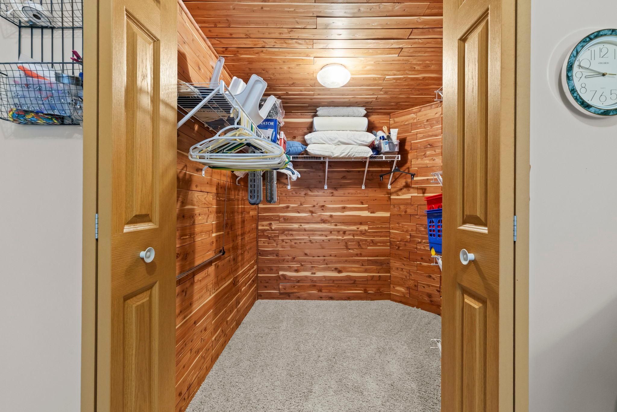 View of Residential at 6228 Creekview Lane, Brooklyn Park MN 55443, Brooklyn Park (54 of 79) - Mike Wilen | Minnesota Team Real Estate