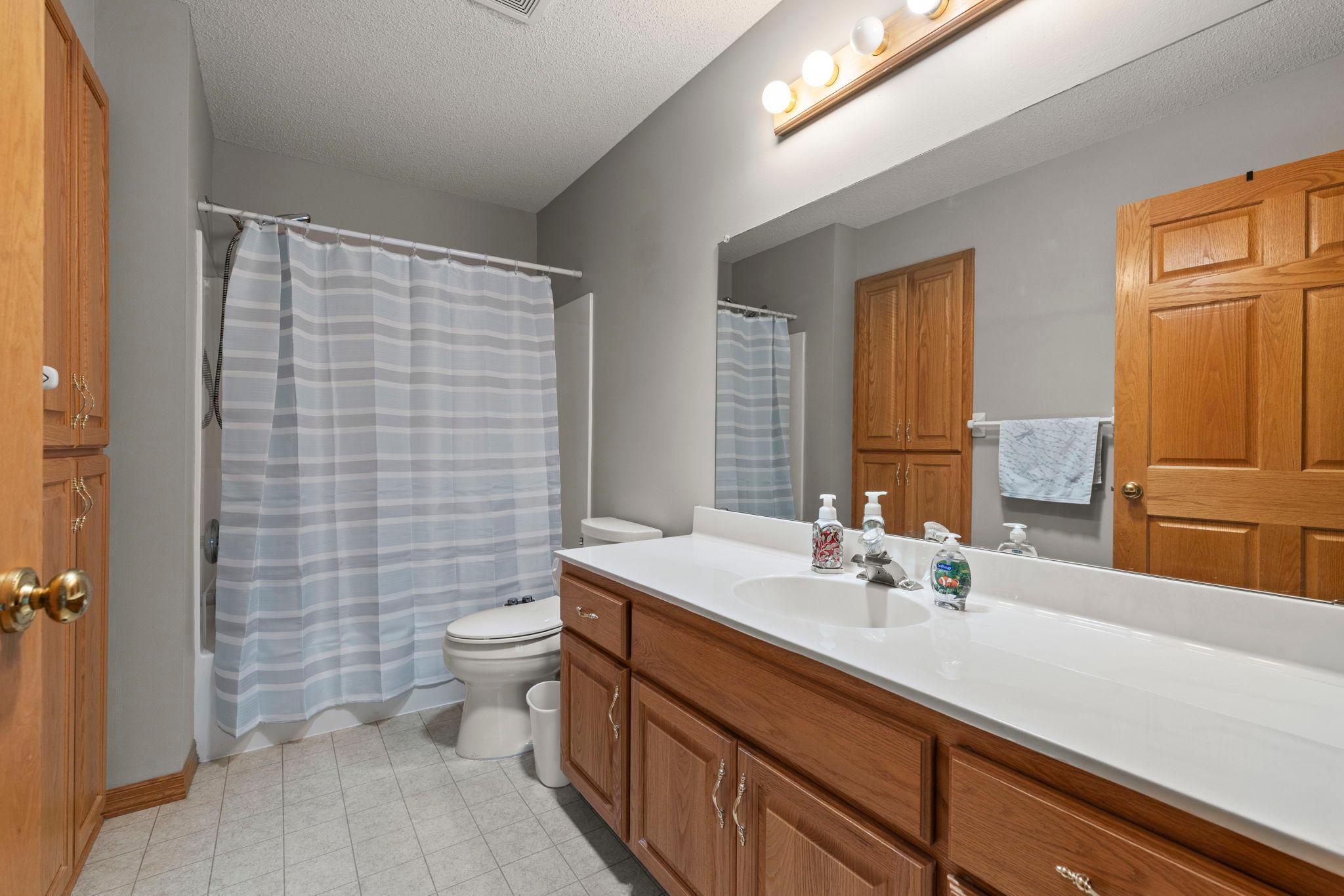 View of Residential at 6228 Creekview Lane, Brooklyn Park MN 55443, Brooklyn Park (45 of 79) - Mike Wilen | Minnesota Team Real Estate