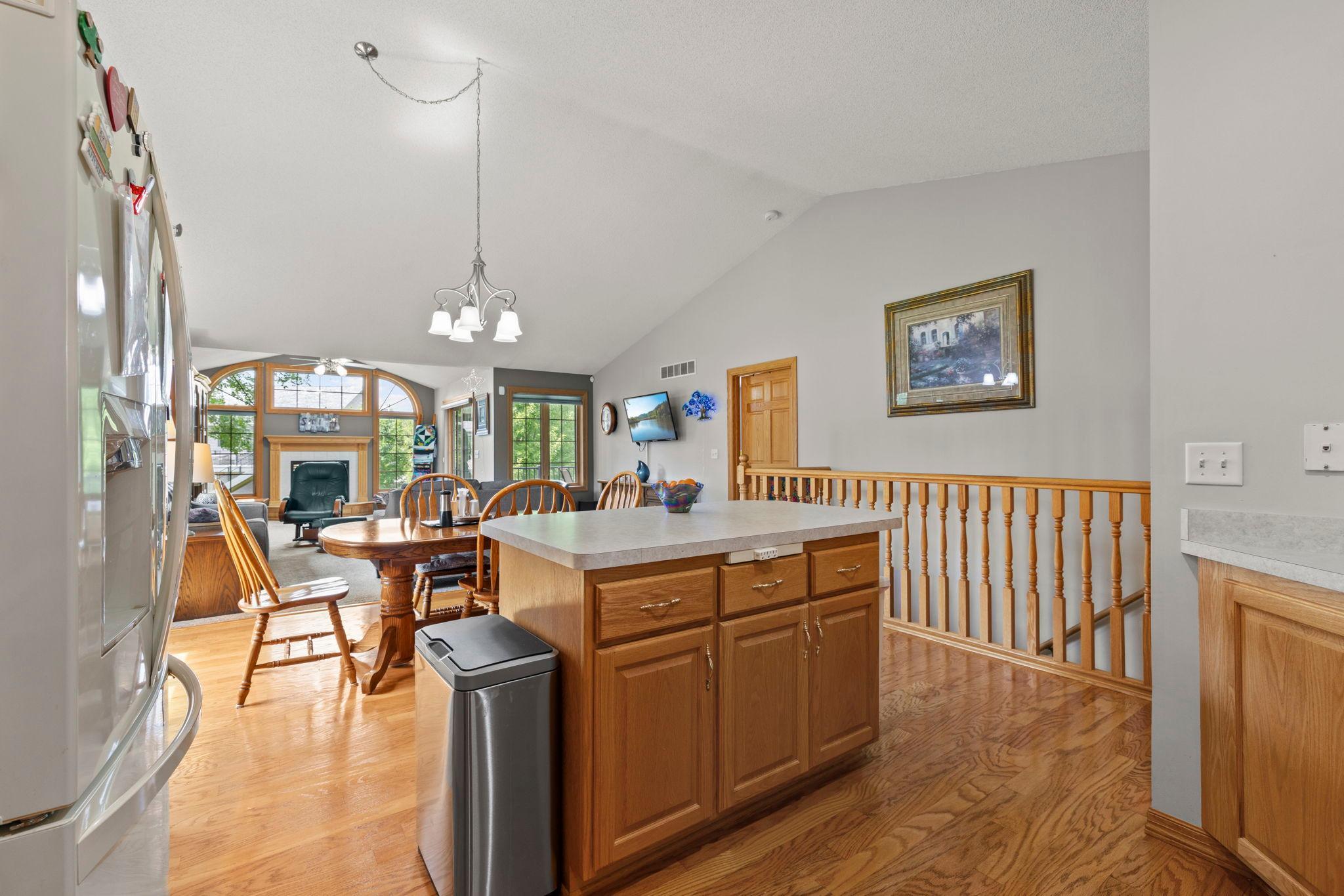 View of Residential at 6228 Creekview Lane, Brooklyn Park MN 55443, Brooklyn Park (32 of 79) - Mike Wilen | Minnesota Team Real Estate