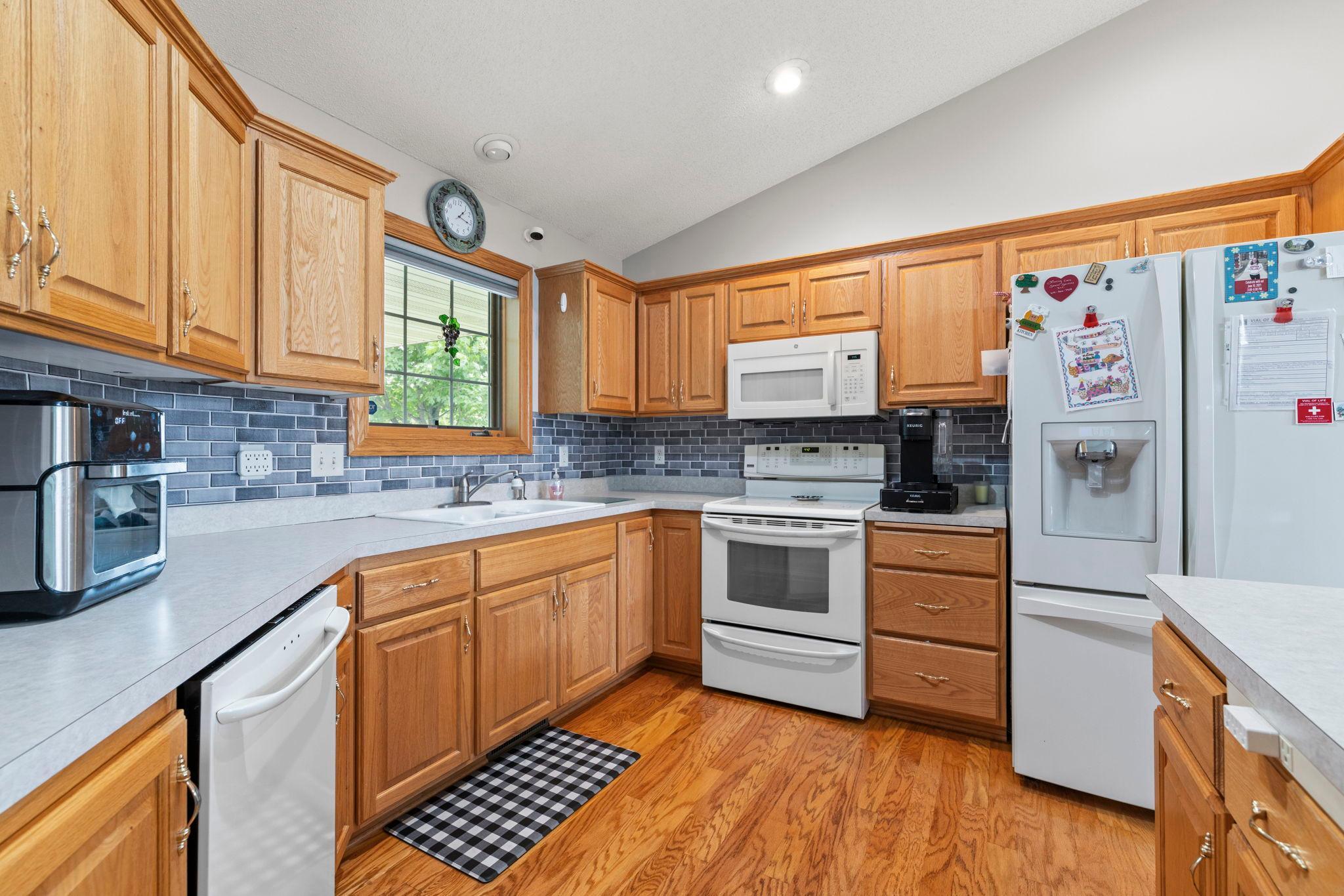 View of Residential at 6228 Creekview Lane, Brooklyn Park MN 55443, Brooklyn Park (30 of 79) - Mike Wilen | Minnesota Team Real Estate