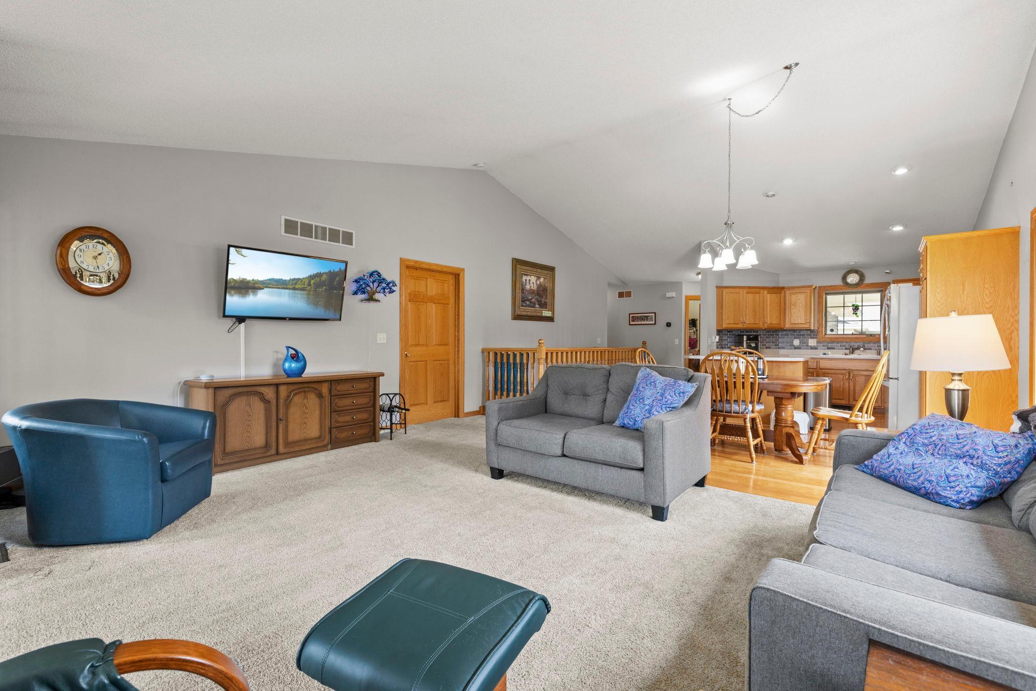 View of Residential at 6228 Creekview Lane, Brooklyn Park MN 55443, Brooklyn Park (19 of 79) - Mike Wilen | Minnesota Team Real Estate