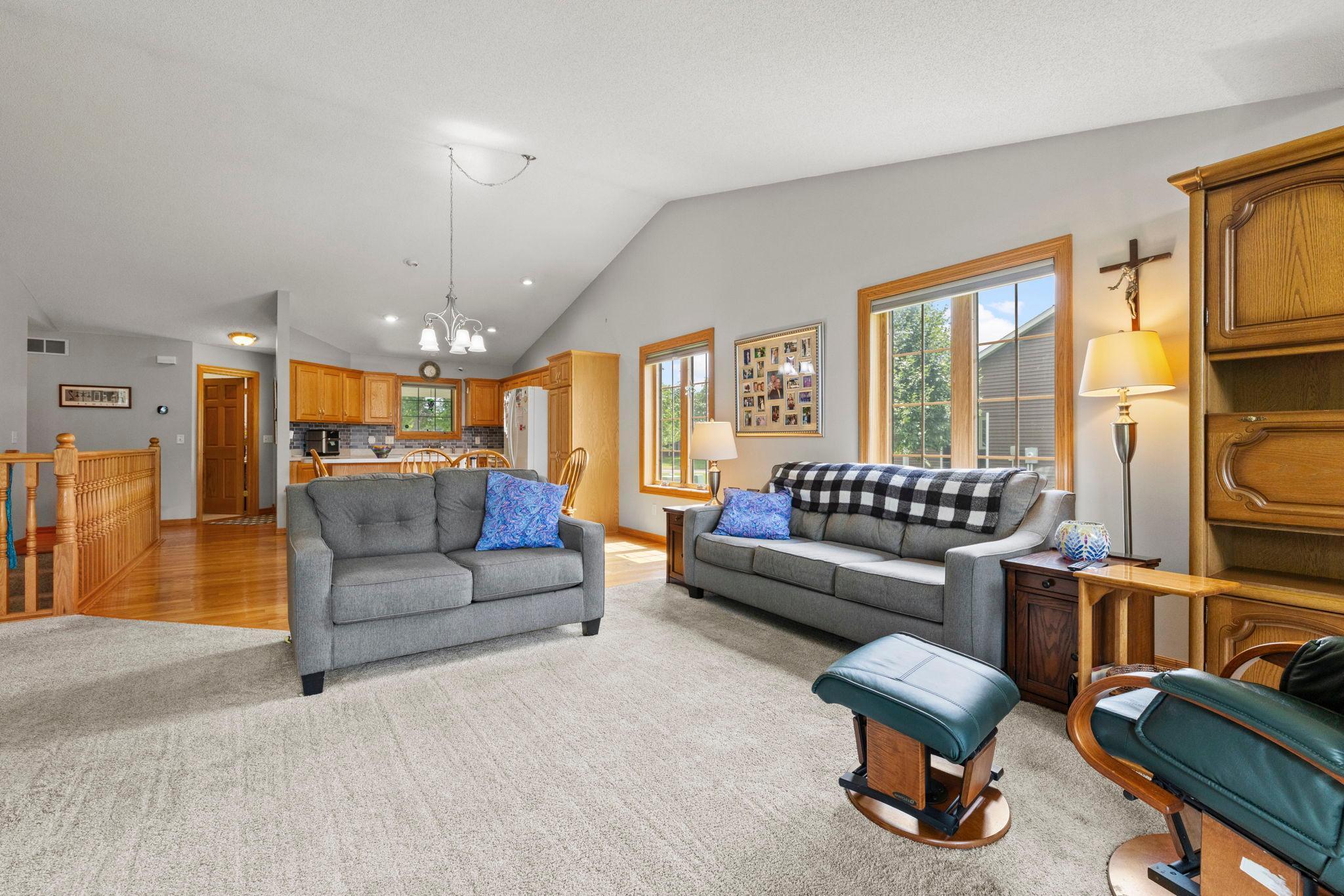 View of Residential at 6228 Creekview Lane, Brooklyn Park MN 55443, Brooklyn Park (18 of 79) - Mike Wilen | Minnesota Team Real Estate
