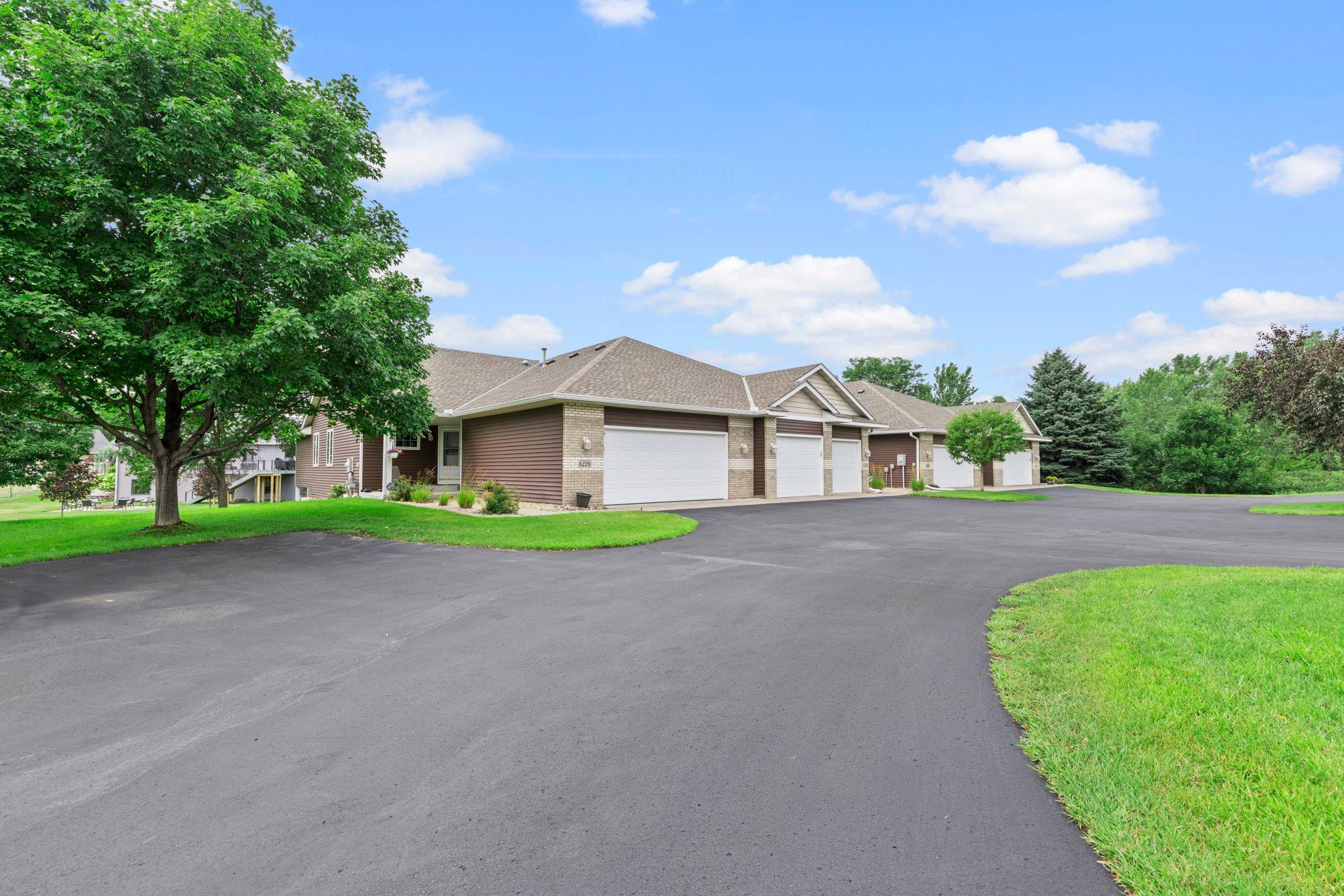 View of Residential at 6228 Creekview Lane, Brooklyn Park MN 55443, Brooklyn Park (5 of 79) - Mike Wilen | Minnesota Team Real Estate