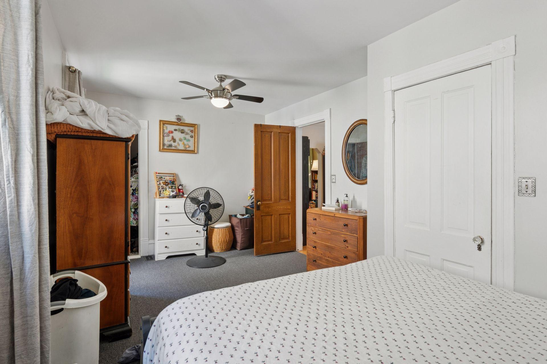 View of Residential Income at 1222 Washington Street, Minneapolis MN 55413, Minneapolis (17 of 48) - Mike Wilen | Minnesota Team Real Estate