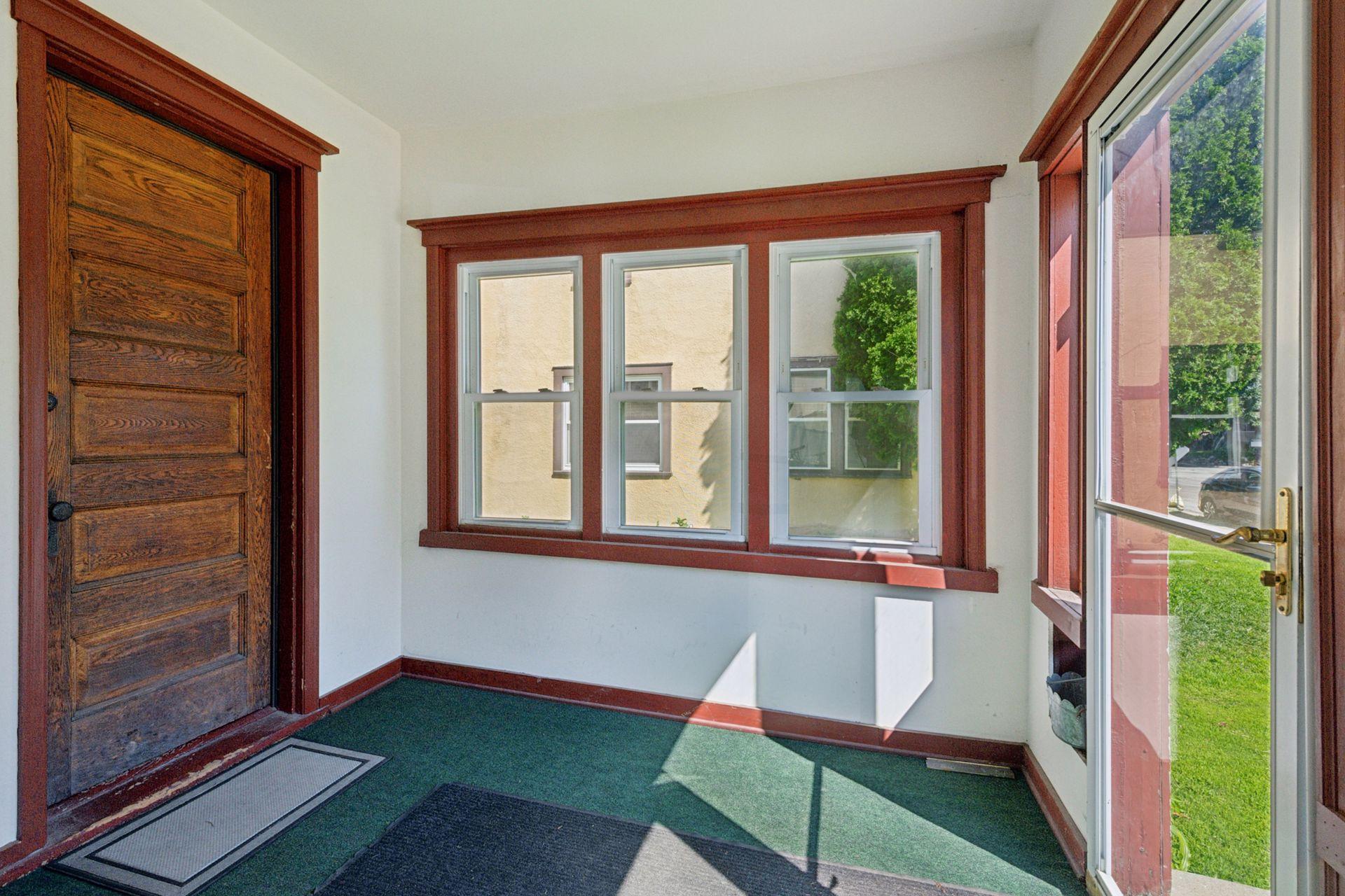 View of Residential Income at 1222 Washington Street, Minneapolis MN 55413, Minneapolis (20 of 48) - Mike Wilen | Minnesota Team Real Estate