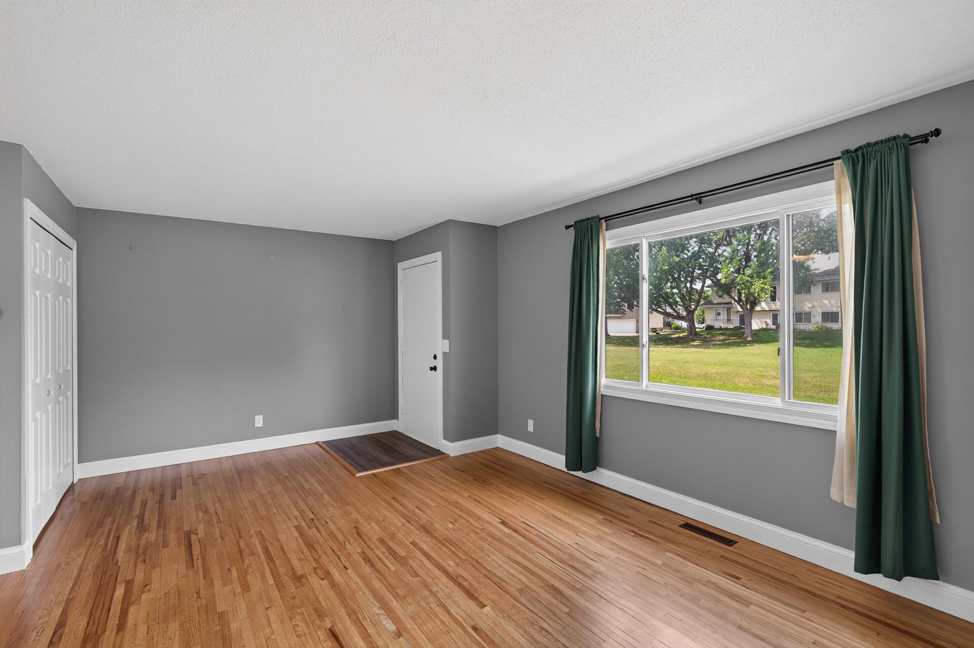 View of Residential at 16124 Foliage Avenue, Rosemount MN 55068, Rosemount (6 of 26) - Mike Wilen | Minnesota Team Real Estate
