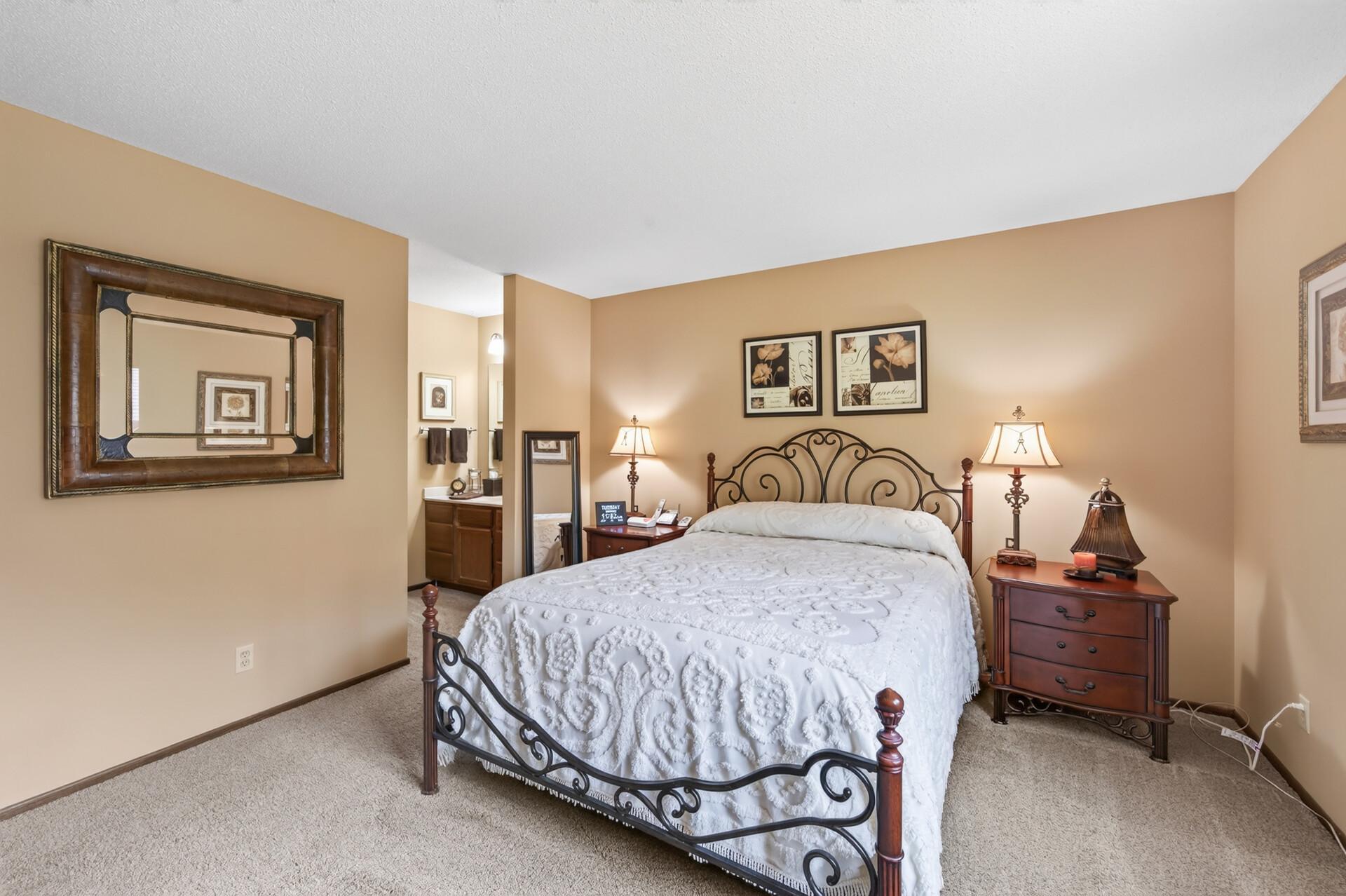 View of Residential at 5217 Balmoral Lane, Bloomington MN 55437, Bloomington (16 of 36) - Mike Wilen | Minnesota Team Real Estate