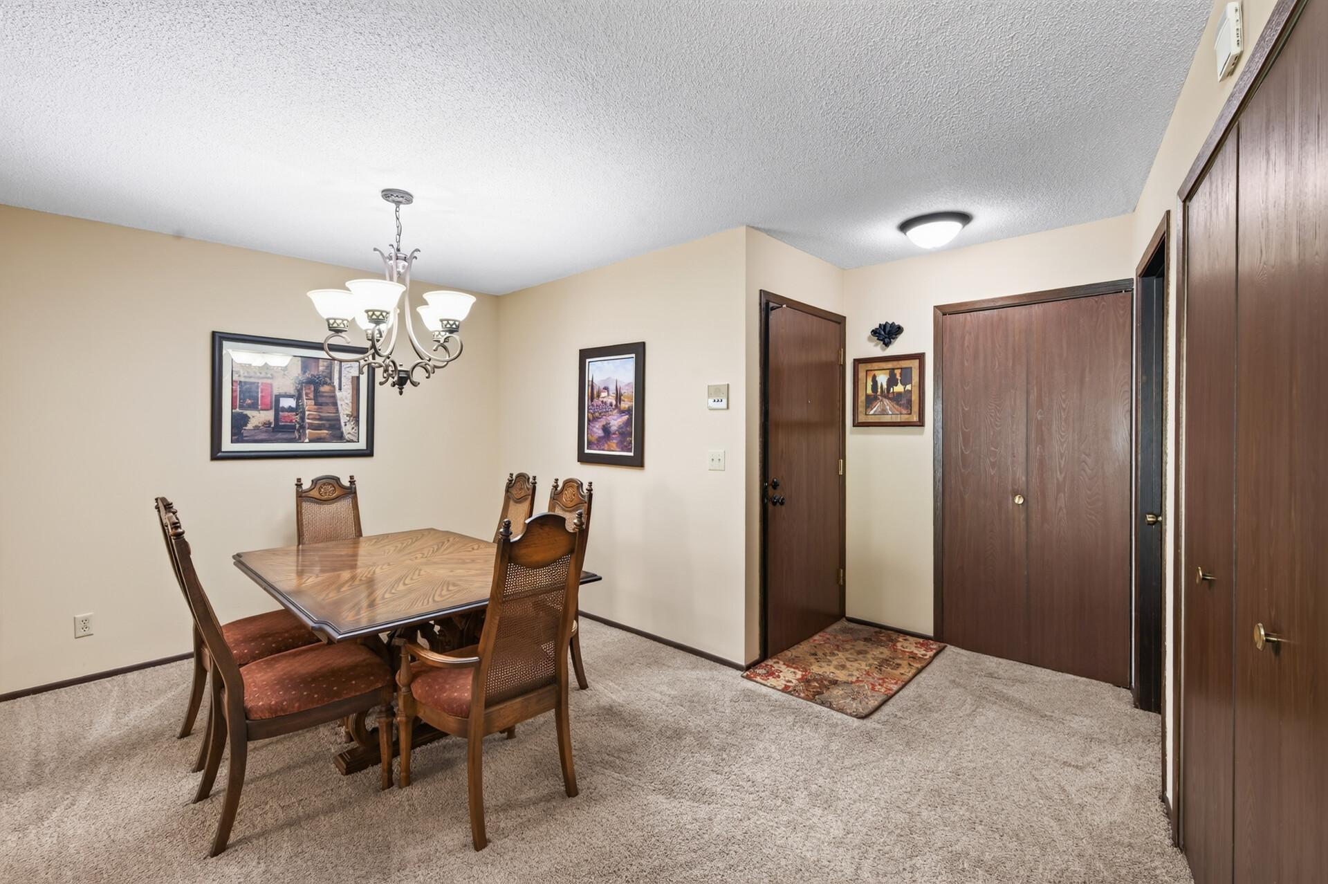 View of Residential at 5217 Balmoral Lane, Bloomington MN 55437, Bloomington (13 of 36) - Mike Wilen | Minnesota Team Real Estate