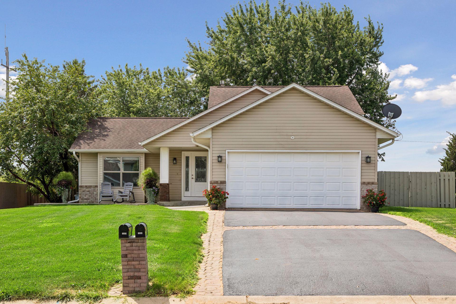 View of Residential at 15944 Cascade Path, Rosemount MN 55068, Rosemount (32 of 36) - Mike Wilen | Minnesota Team Real Estate