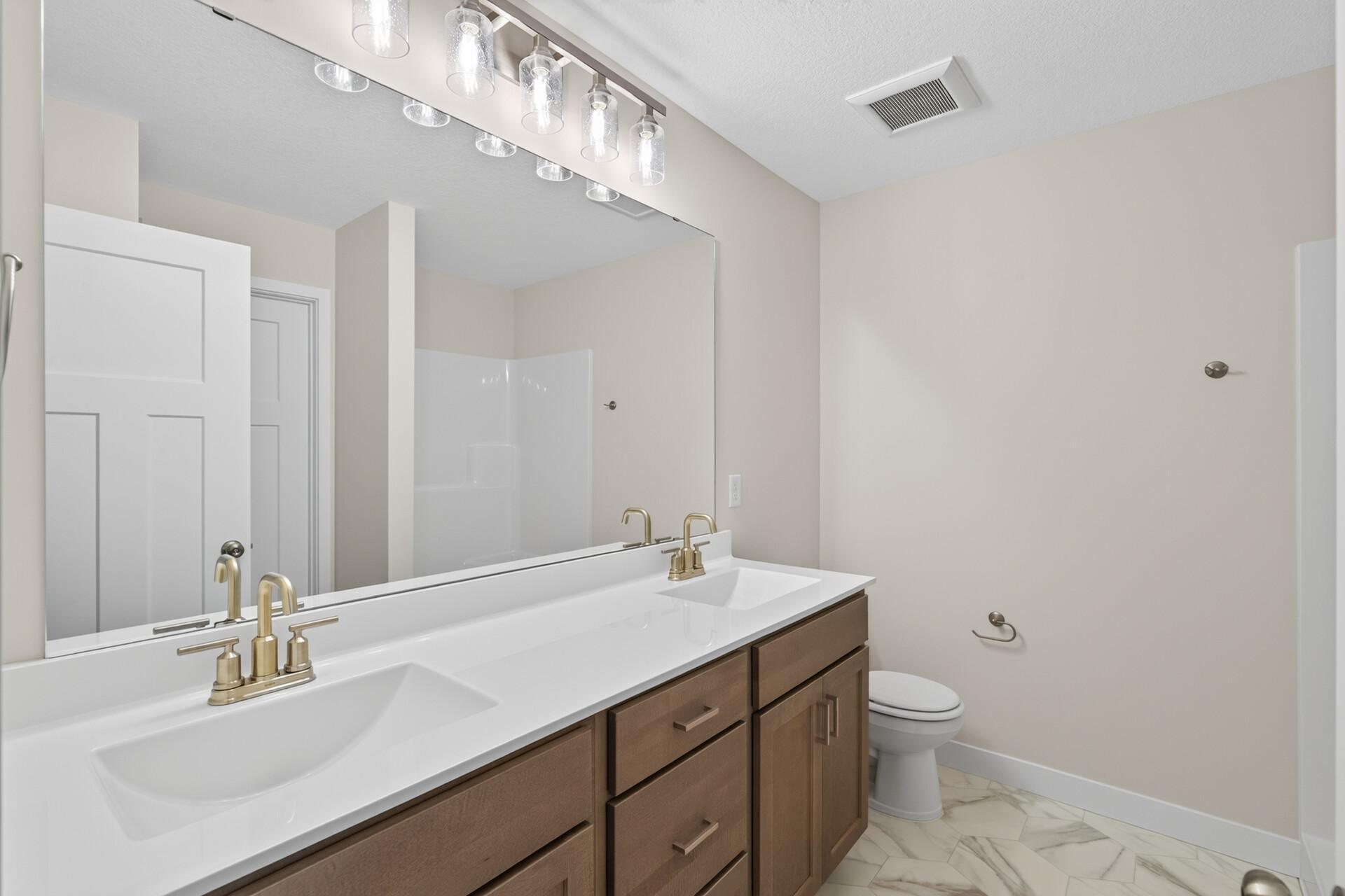 View of Residential at 5832 Perry Avenue, Crystal MN 55429, Crystal (24 of 30) - Mike Wilen | Minnesota Team Real Estate