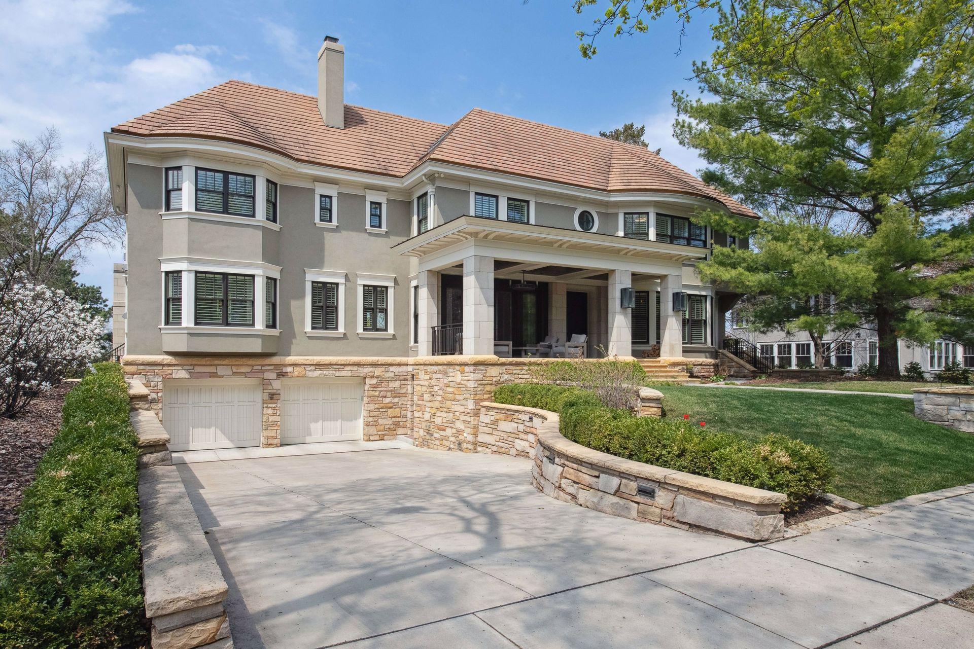 View of Residential at 4224 Fremont Avenue, Minneapolis MN 55409, Minneapolis (65 of 77) - Mike Wilen | Minnesota Team Real Estate