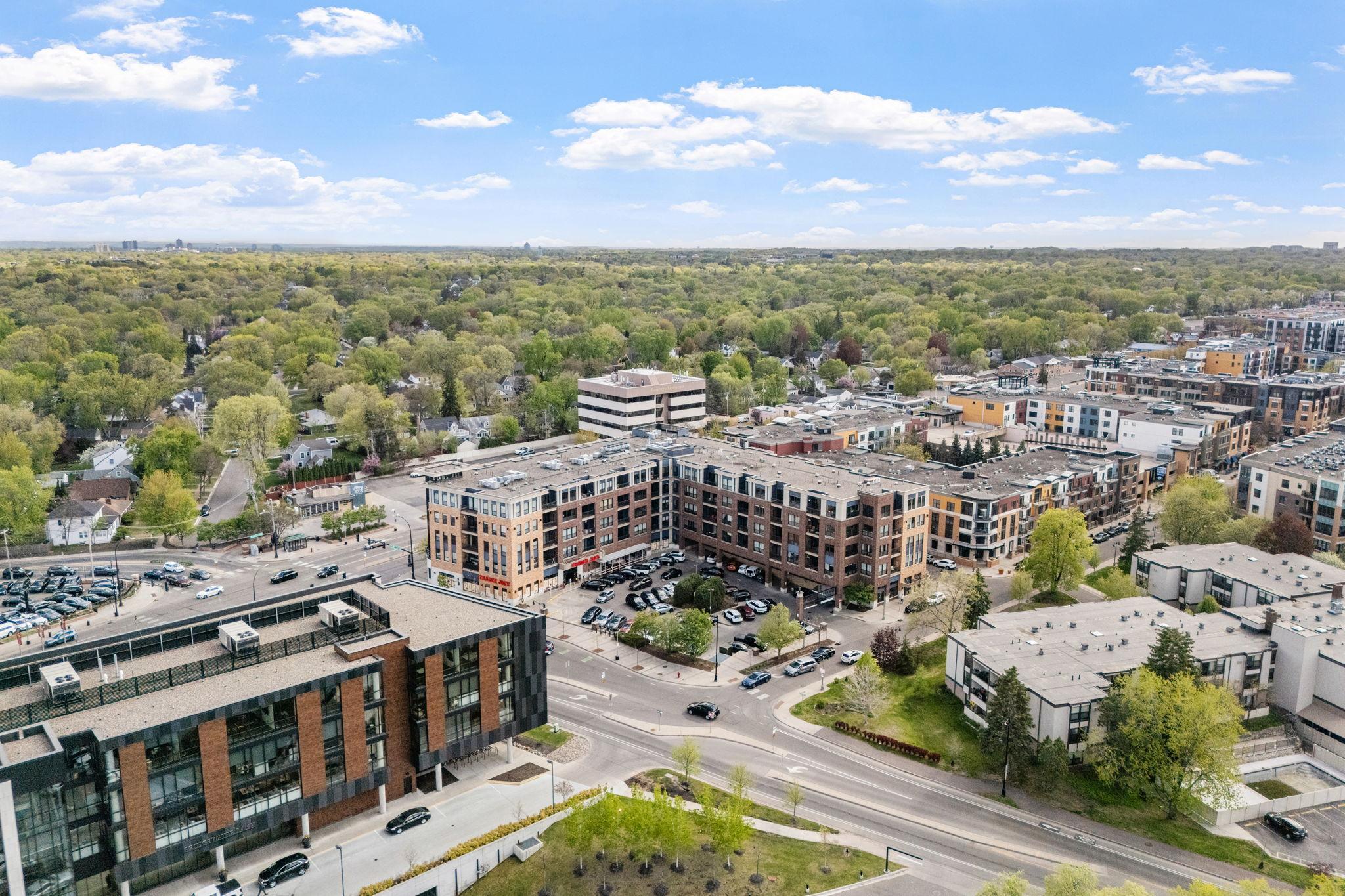 View of Residential at 4525 Park Commons Drive #521, Saint Louis Park MN 55416, Saint Louis Park (39 of 41) - Mike Wilen | Minnesota Team Real Estate