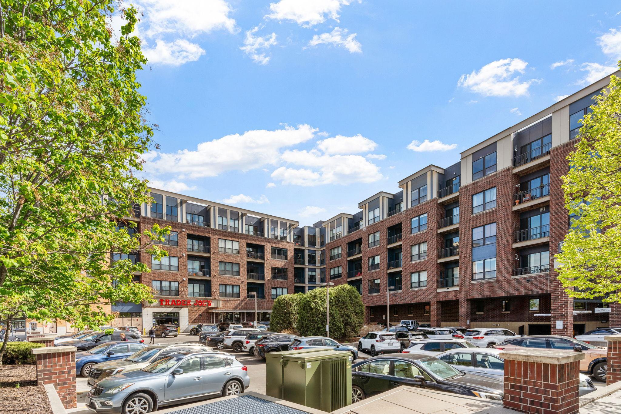 View of Residential at 4525 Park Commons Drive #521, Saint Louis Park MN 55416, Saint Louis Park (35 of 41) - Mike Wilen | Minnesota Team Real Estate