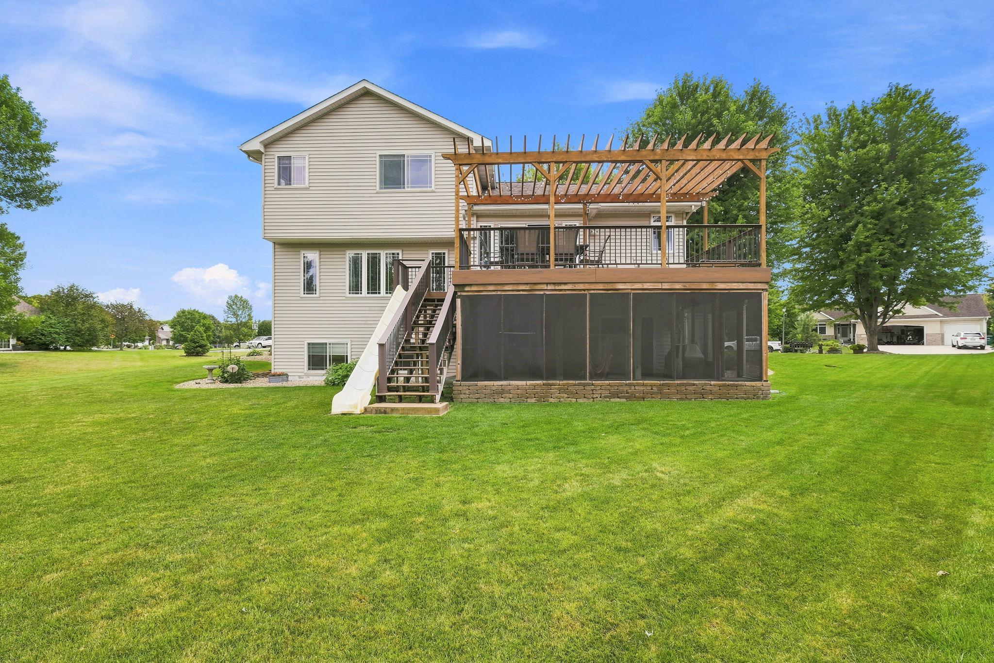 View of Residential at 10444 Karston Circle, Albertville MN 55301, Albertville (10 of 13) - Mike Wilen | Minnesota Team Real Estate