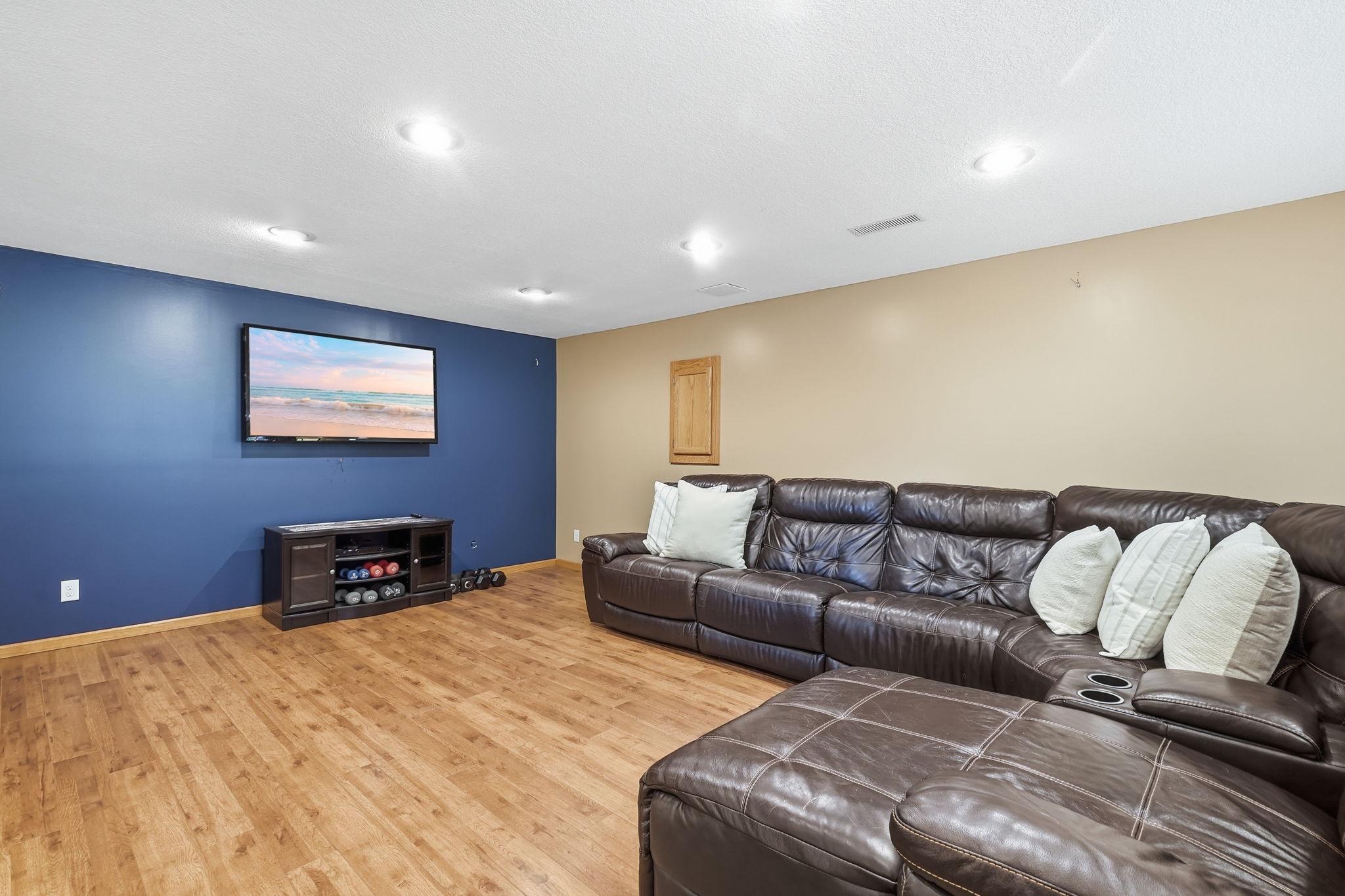 View of Residential at 10444 Karston Circle, Albertville MN 55301, Albertville (39 of 70) - Mike Wilen | Minnesota Team Real Estate