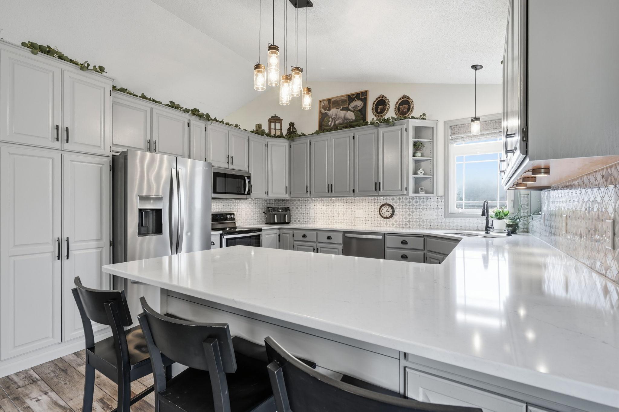 View of Residential at 10444 Karston Circle, Albertville MN 55301, Albertville (14 of 70) - Mike Wilen | Minnesota Team Real Estate