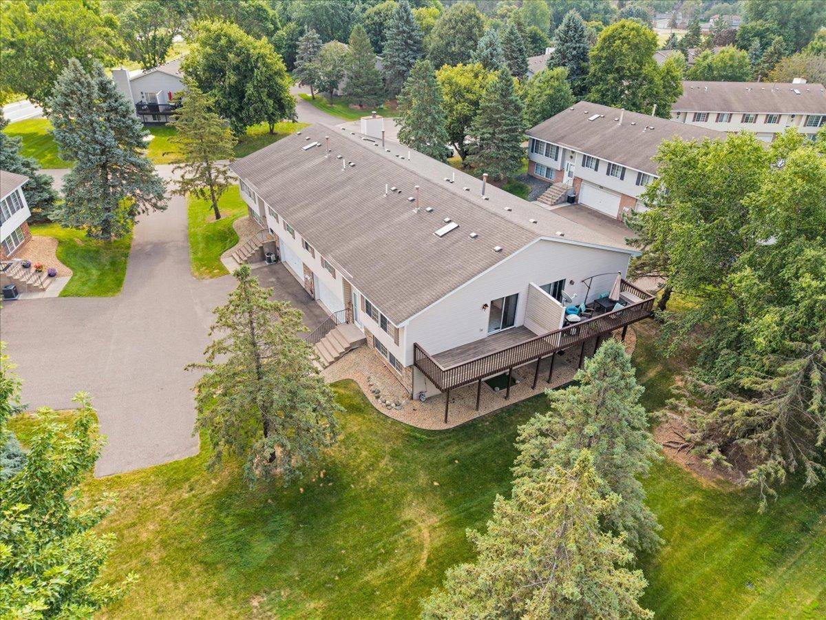 View of Residential at 7647 Afton Court, Woodbury MN 55125, Woodbury (37 of 42) - Mike Wilen | Minnesota Team Real Estate