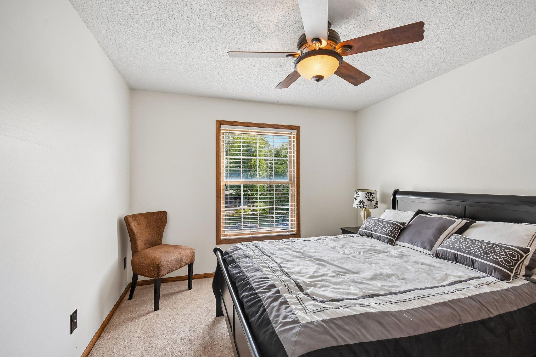 View of Residential at 503 Abbey Way, Mendota Heights MN 55120, Mendota Heights (34 of 58) - Mike Wilen | Minnesota Team Real Estate