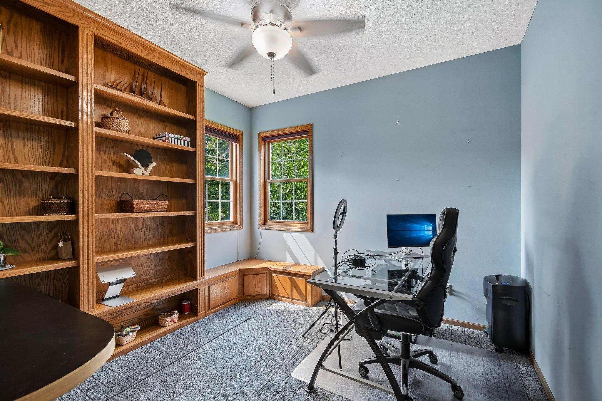 View of Residential at 503 Abbey Way, Mendota Heights MN 55120, Mendota Heights (24 of 58) - Mike Wilen | Minnesota Team Real Estate