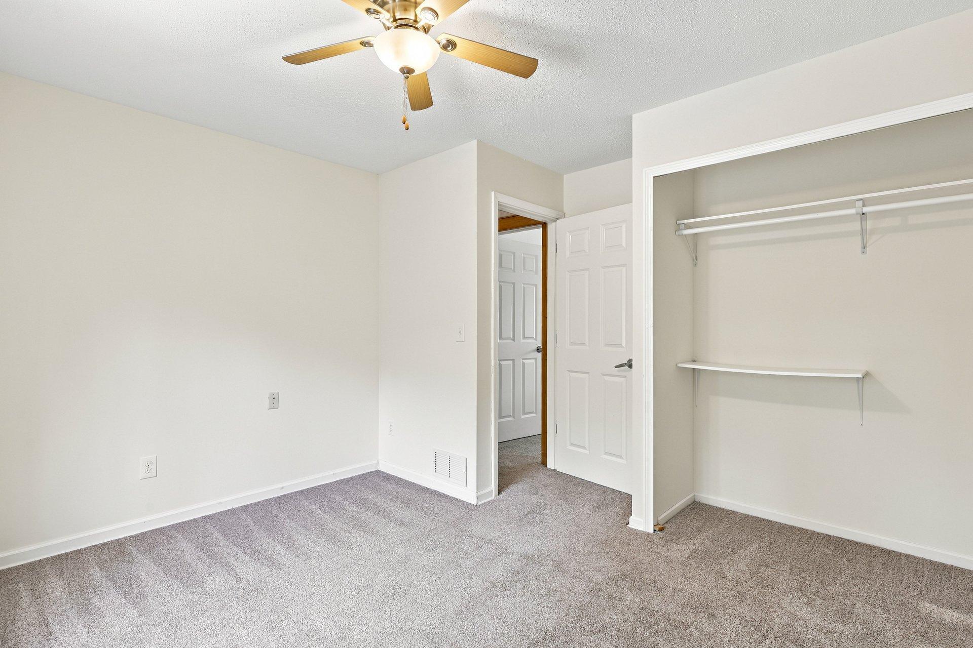 View of Residential at 13412 Arden Circle, Burnsville MN 55337, Burnsville (19 of 42) - Mike Wilen | Minnesota Team Real Estate