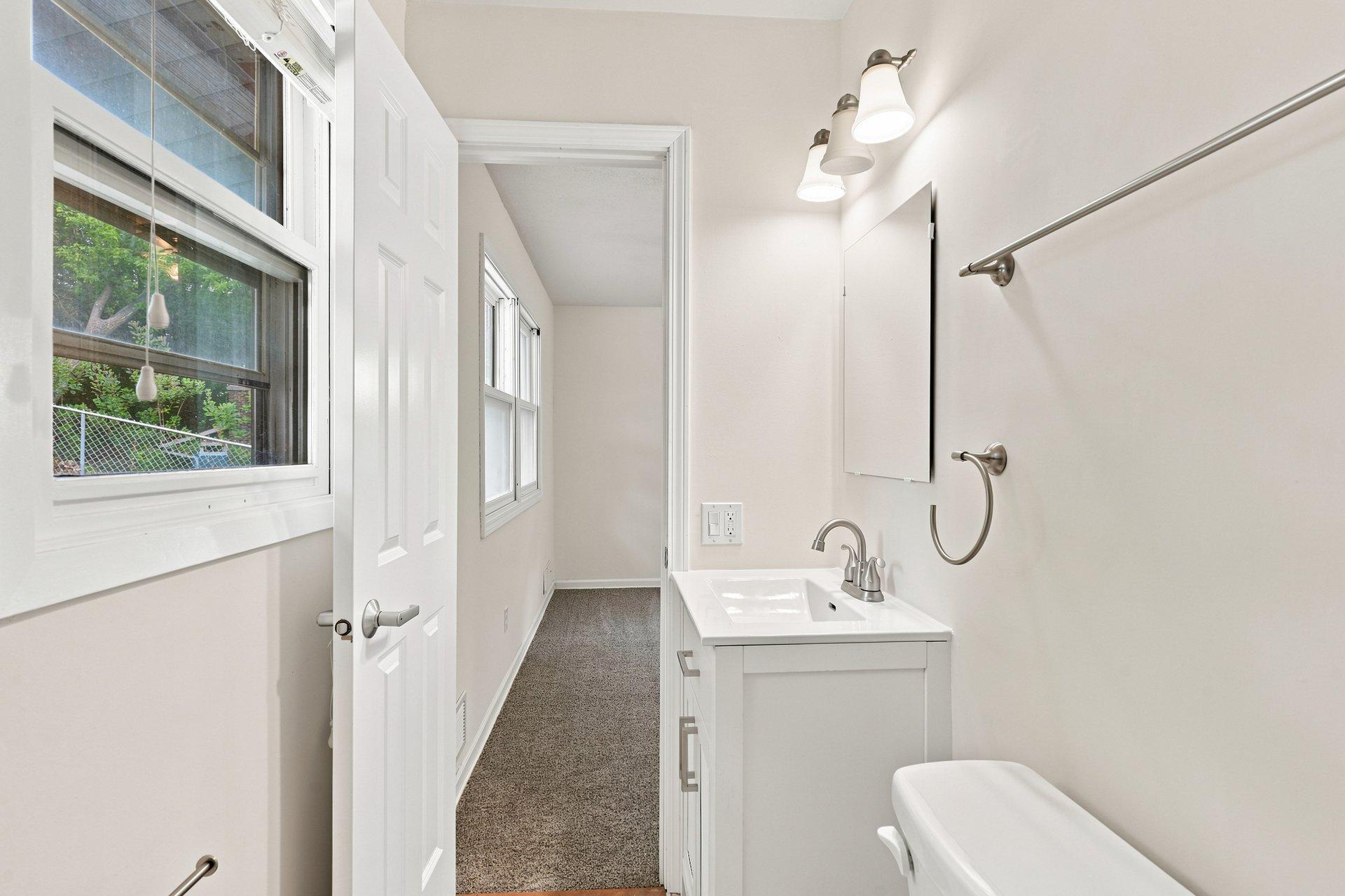 View of Residential at 13412 Arden Circle, Burnsville MN 55337, Burnsville (17 of 42) - Mike Wilen | Minnesota Team Real Estate