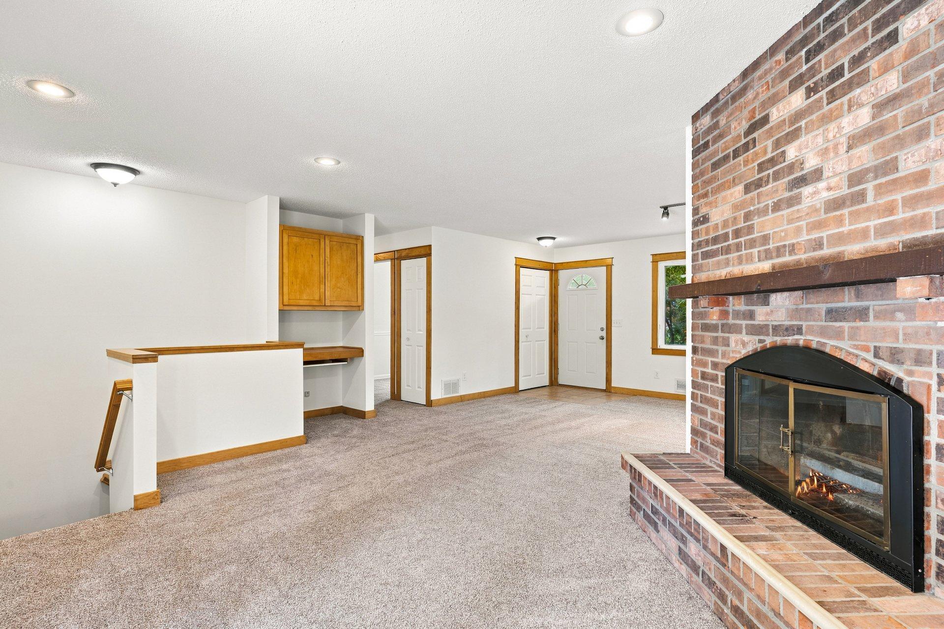 View of Residential at 13412 Arden Circle, Burnsville MN 55337, Burnsville (13 of 42) - Mike Wilen | Minnesota Team Real Estate