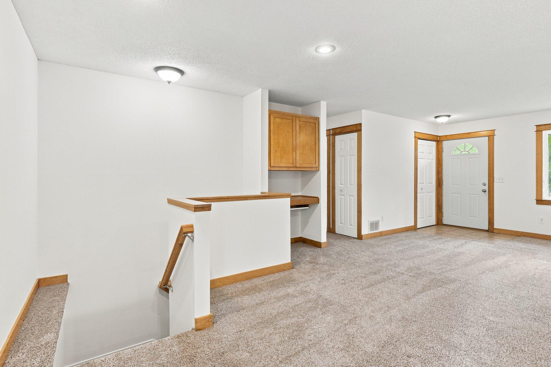 View of Residential at 13412 Arden Circle, Burnsville MN 55337, Burnsville (9 of 42) - Mike Wilen | Minnesota Team Real Estate