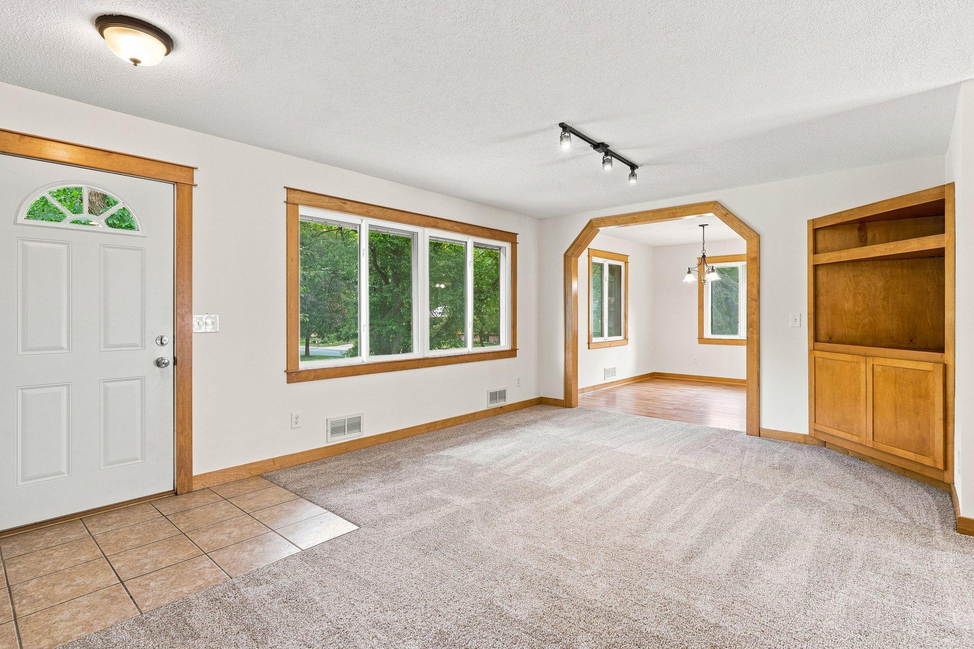 View of Residential at 13412 Arden Circle, Burnsville MN 55337, Burnsville (3 of 42) - Mike Wilen | Minnesota Team Real Estate