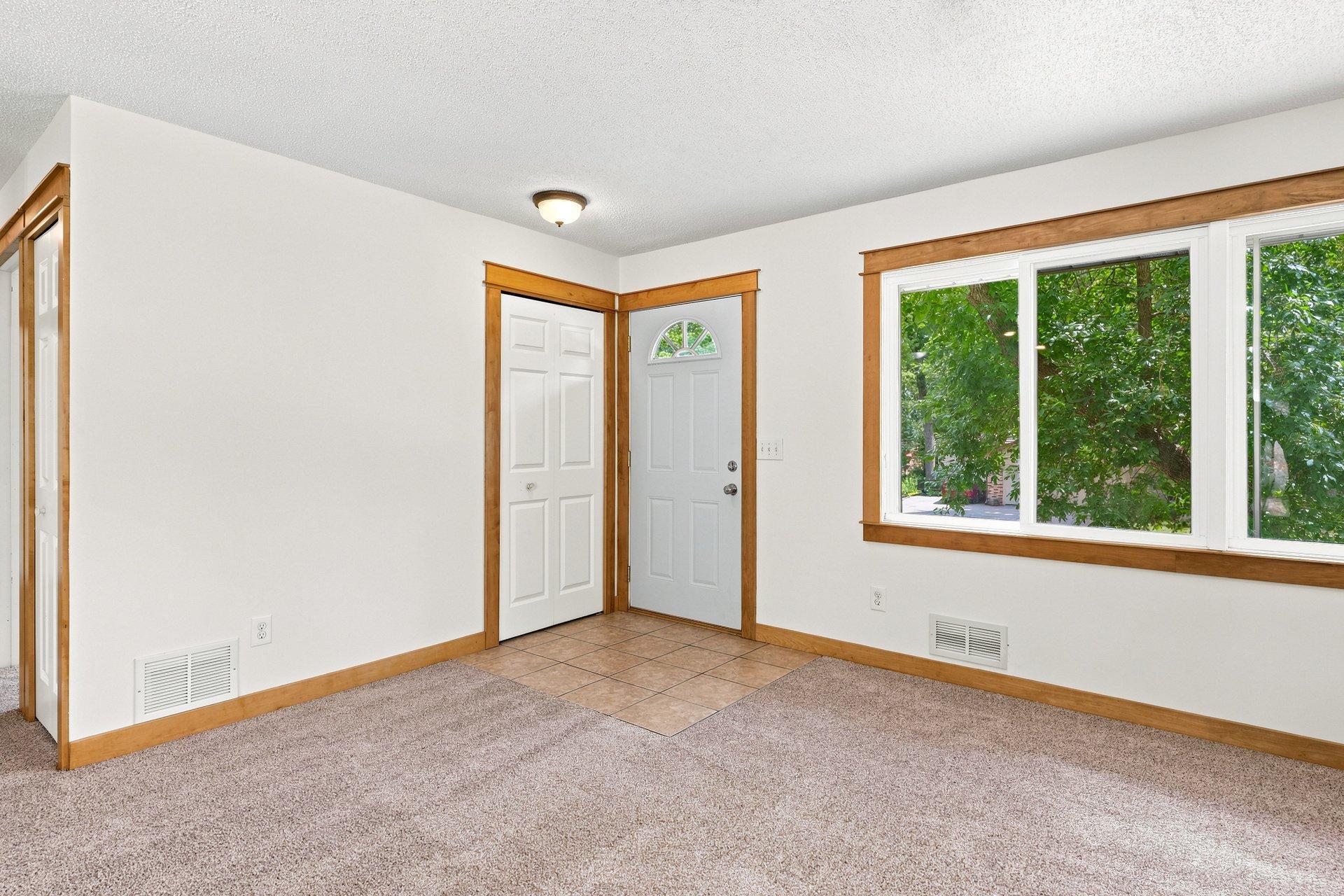 View of Residential at 13412 Arden Circle, Burnsville MN 55337, Burnsville (4 of 42) - Mike Wilen | Minnesota Team Real Estate