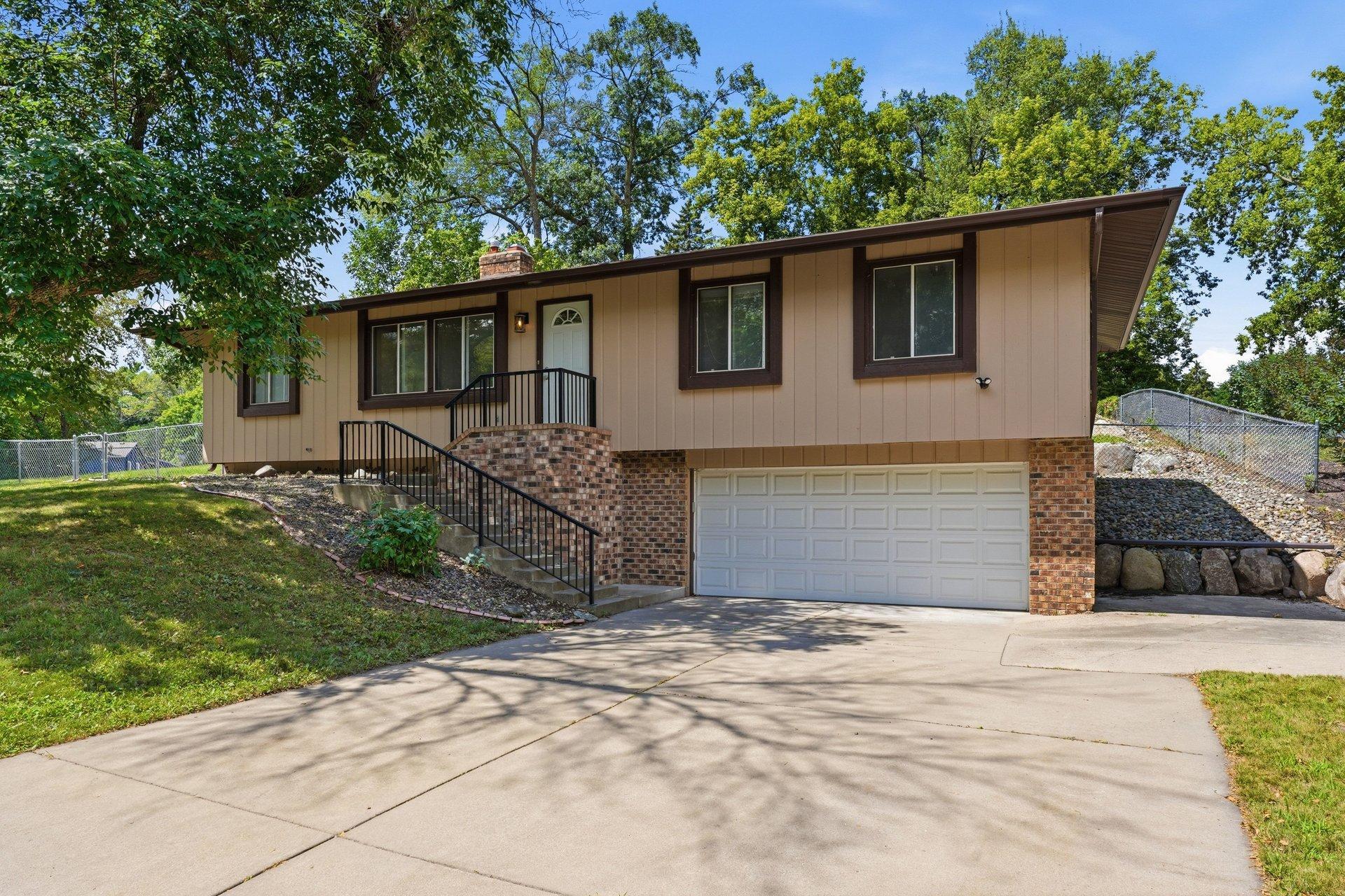 View of Single Family at 13412 Arden Circle, Burnsville - Mike Wilen | Minnesota Team Real Estate
