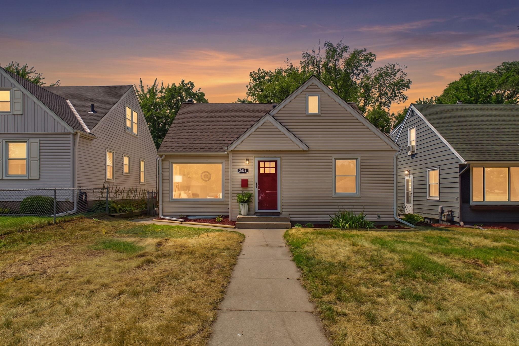 View of Residential at 2612 Georgia Avenue, Saint Louis Park MN 55426, Saint Louis Park (28 of 34) - Mike Wilen | Minnesota Team Real Estate
