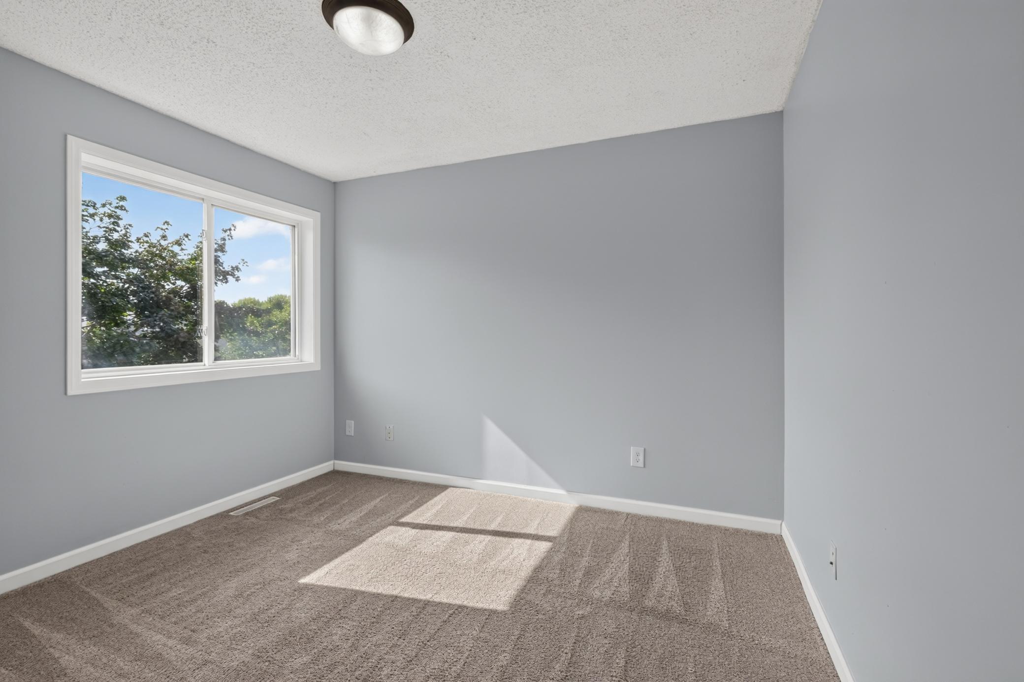View of Residential at 4388 Blakewood Drive, Shakopee MN 55379, Shakopee (17 of 30) - Mike Wilen | Minnesota Team Real Estate
