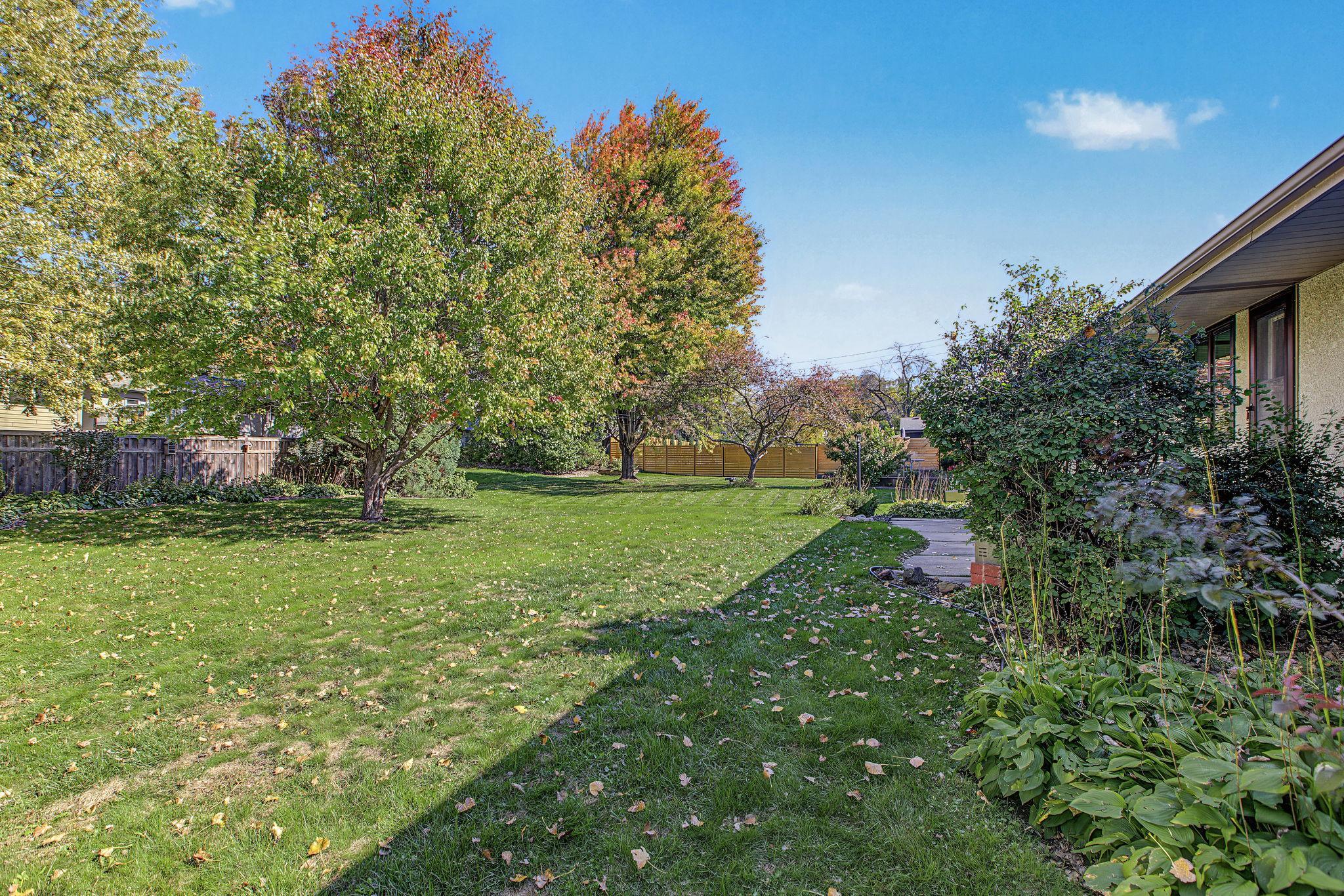 View of Residential at 3201 Townview Avenue, Saint Anthony MN 55418, Saint Anthony (32 of 38) - Mike Wilen | Minnesota Team Real Estate