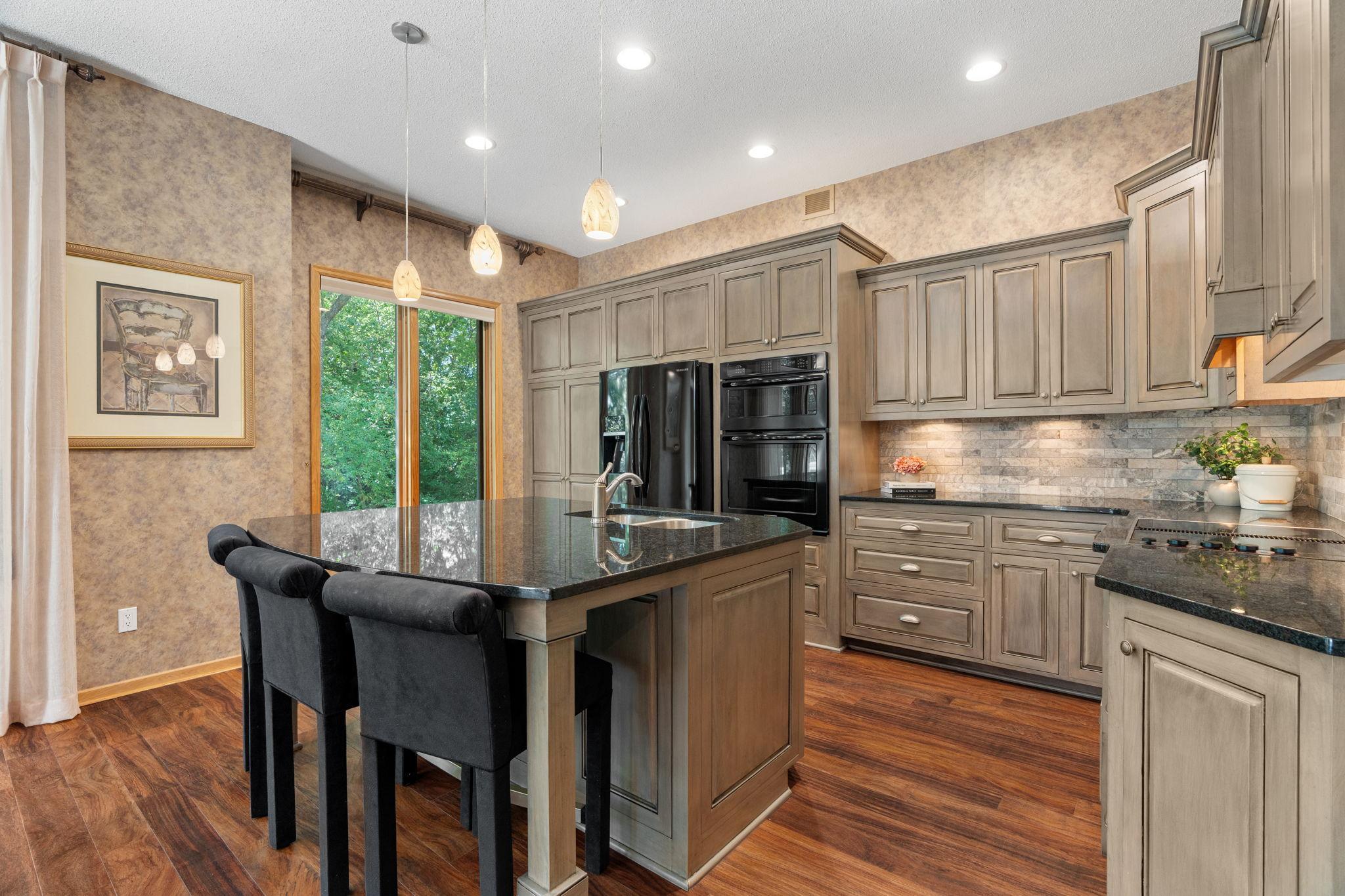 View of Residential at 8975 Hunters Way, Apple Valley MN 55124, Apple Valley (8 of 27) - Mike Wilen | Minnesota Team Real Estate