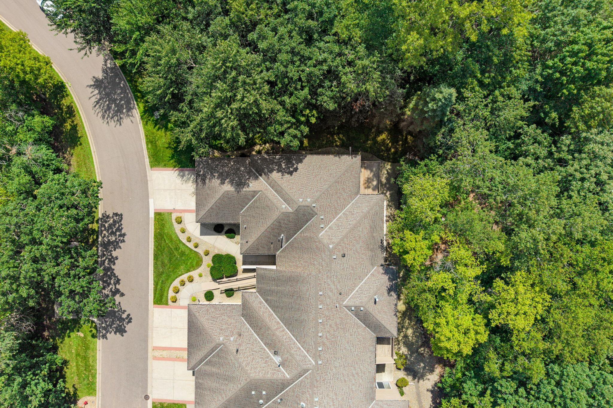 View of Residential at 8975 Hunters Way, Apple Valley MN 55124, Apple Valley (27 of 27) - Mike Wilen | Minnesota Team Real Estate