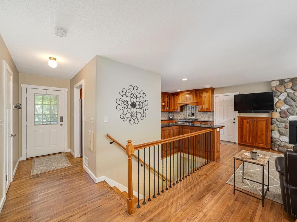 View of Residential at 5137 Forest Road, Minnetonka MN 55345, Minnetonka (12 of 37) - Mike Wilen | Minnesota Team Real Estate