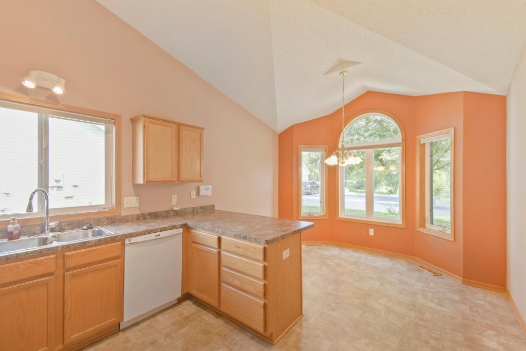 View of Residential at 2932 126th Lane, Coon Rapids MN 55448, Coon Rapids (12 of 38) - Mike Wilen | Minnesota Team Real Estate