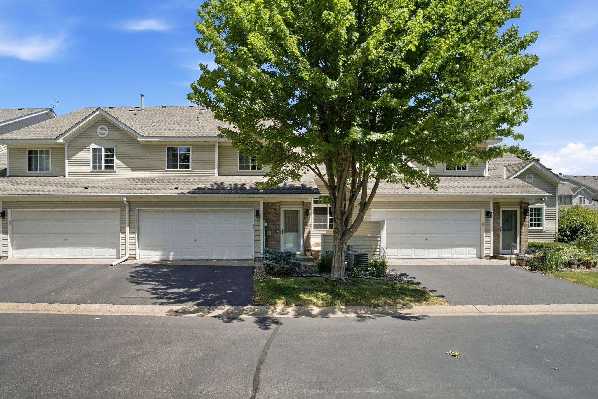 View of Residential at 8854 Spring Lane, Woodbury MN 55125, Woodbury (2 of 32) - Mike Wilen | Minnesota Team Real Estate