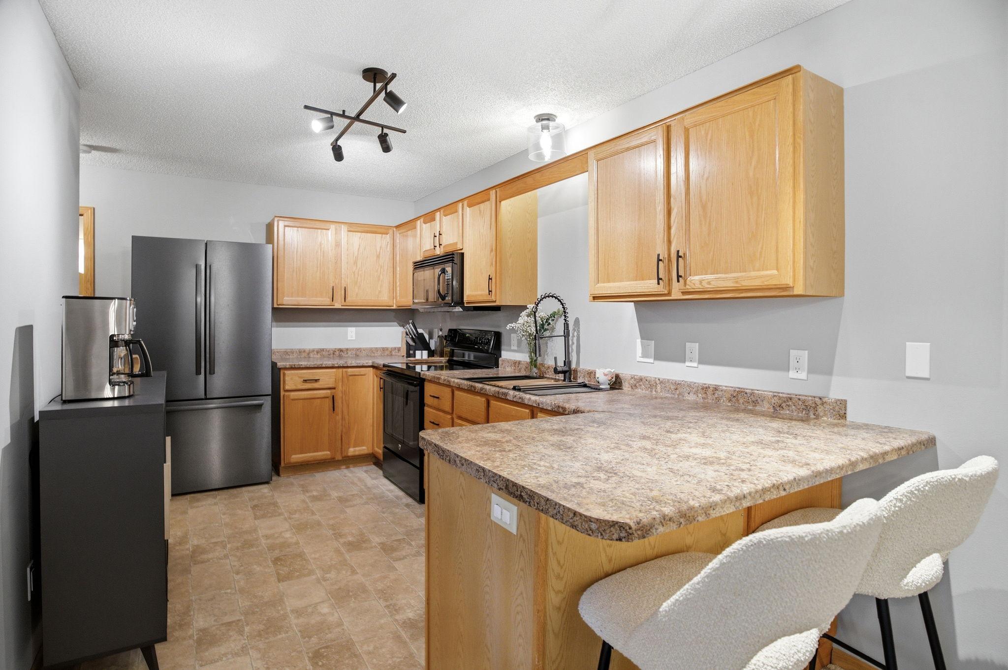 View of Residential at 8854 Spring Lane, Woodbury MN 55125, Woodbury (16 of 32) - Mike Wilen | Minnesota Team Real Estate