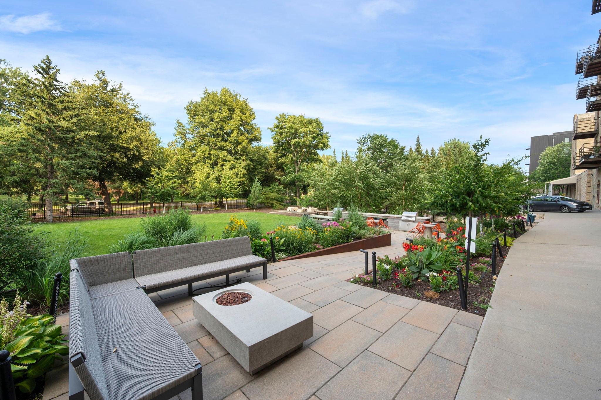 View of Residential at 716 1st Street #534, Minneapolis MN 55401, Minneapolis (77 of 122) - Mike Wilen | Minnesota Team Real Estate